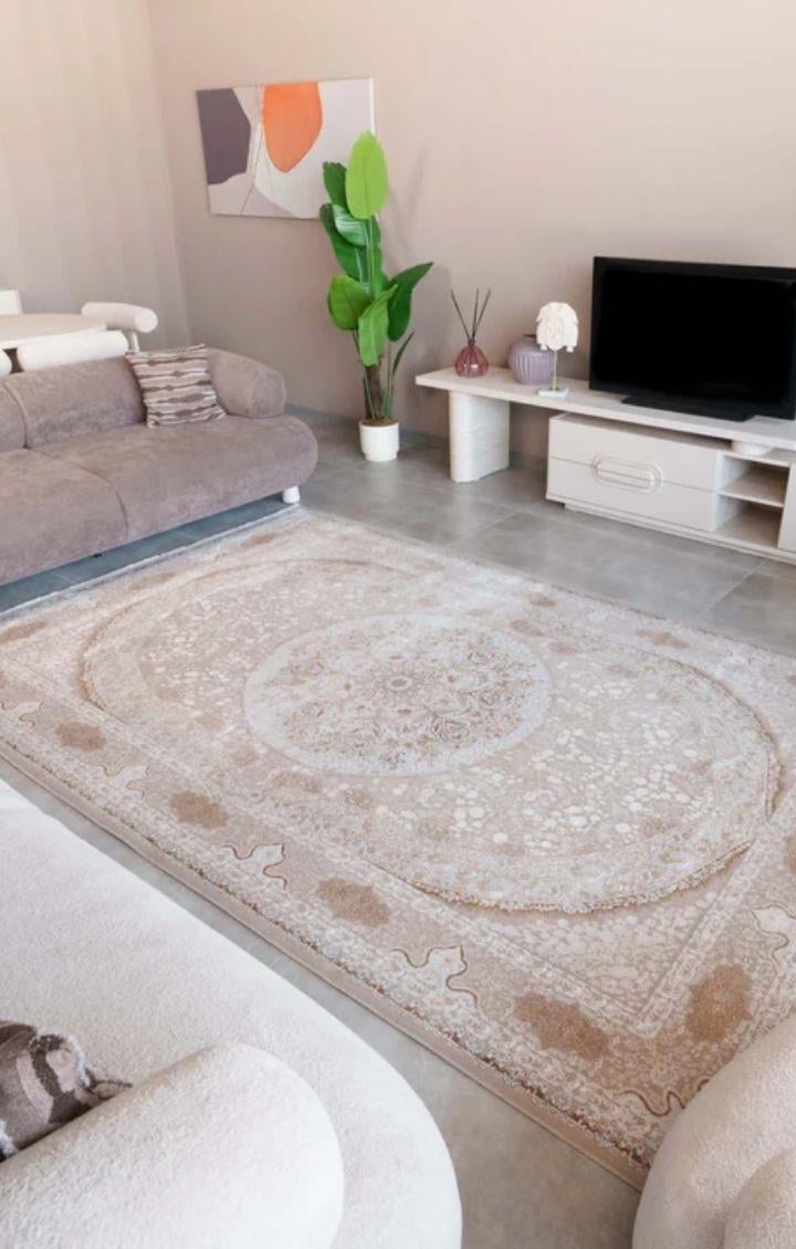 By Özer Halı Bej Renk Bordürlü Göbekli Klasik Stil Saray Halı Juliet JU27A Salon Halısı