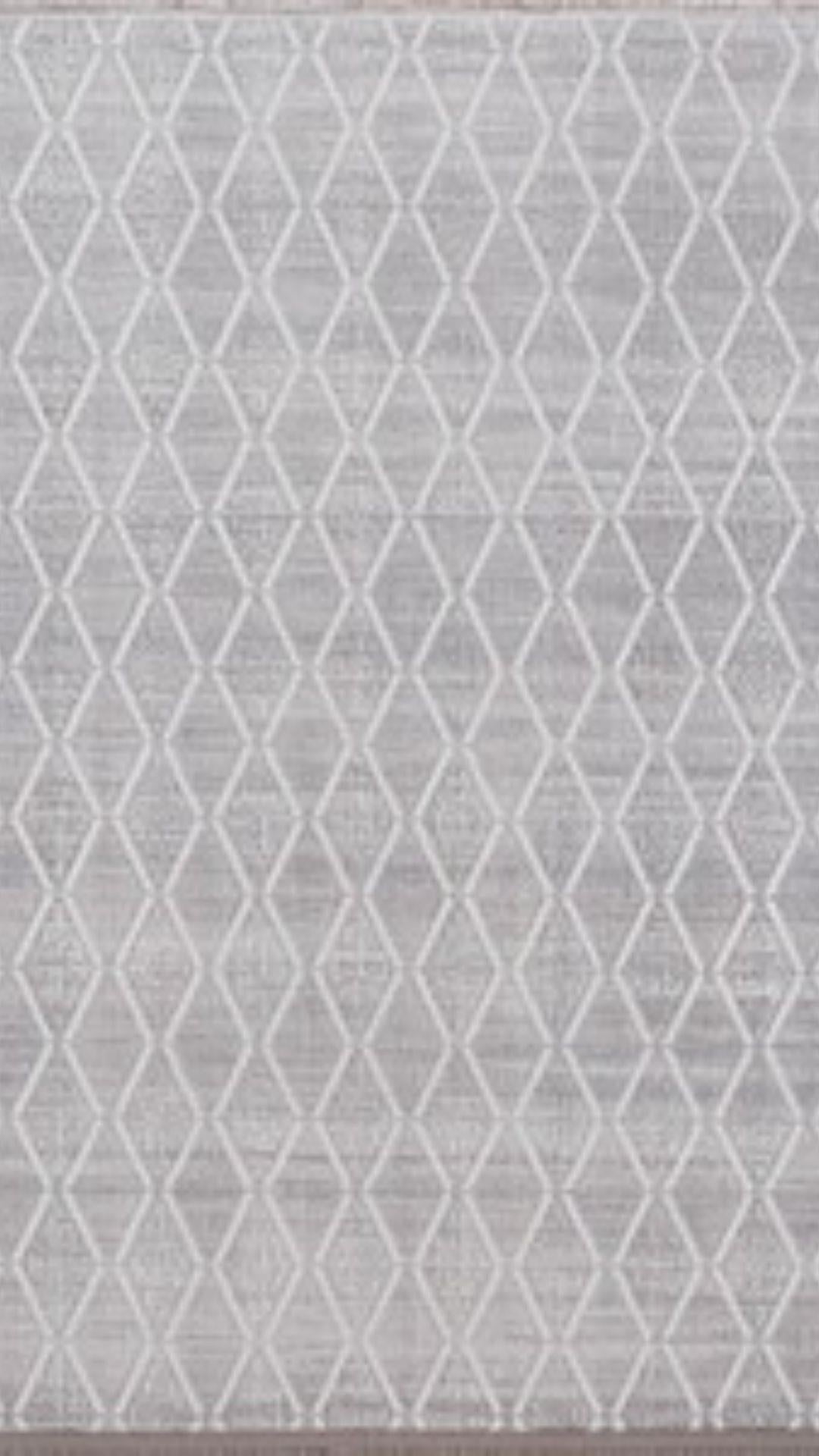 By Özer Halı Gri Renk Geometrik Desenli Modern Stil Pigment Halı Loda LD02  Salon Halısı