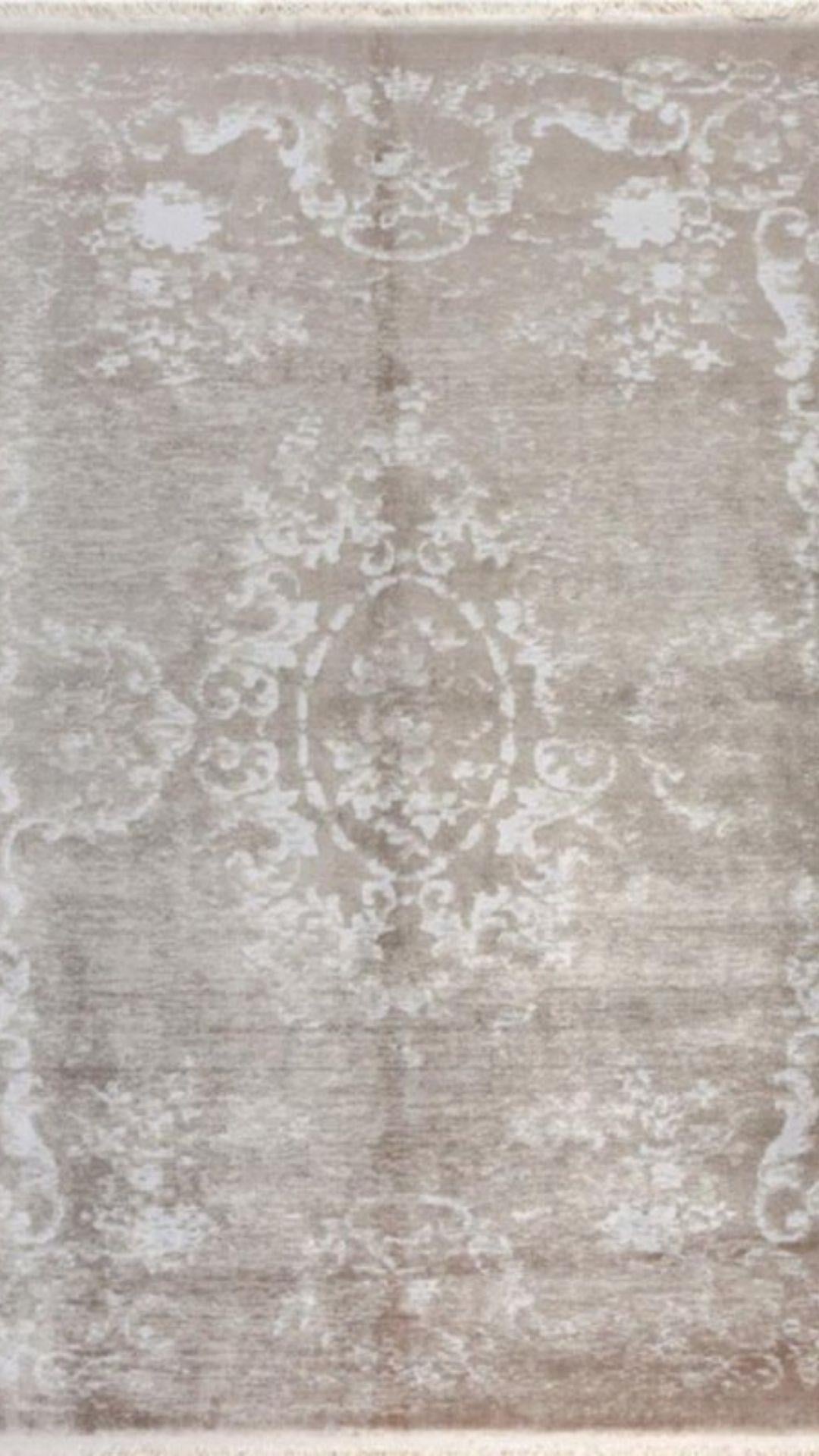 By Özer Halı Toprak Renk Krem Desenli Klasik Stil Yünser Halı Bambos HDX01 Salon Halısı