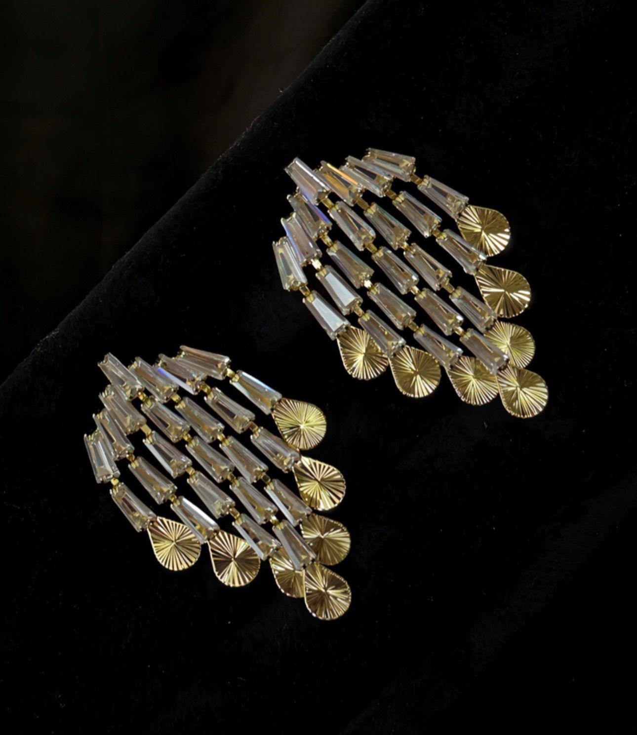 Diamond Rain Chandelier-GOLD