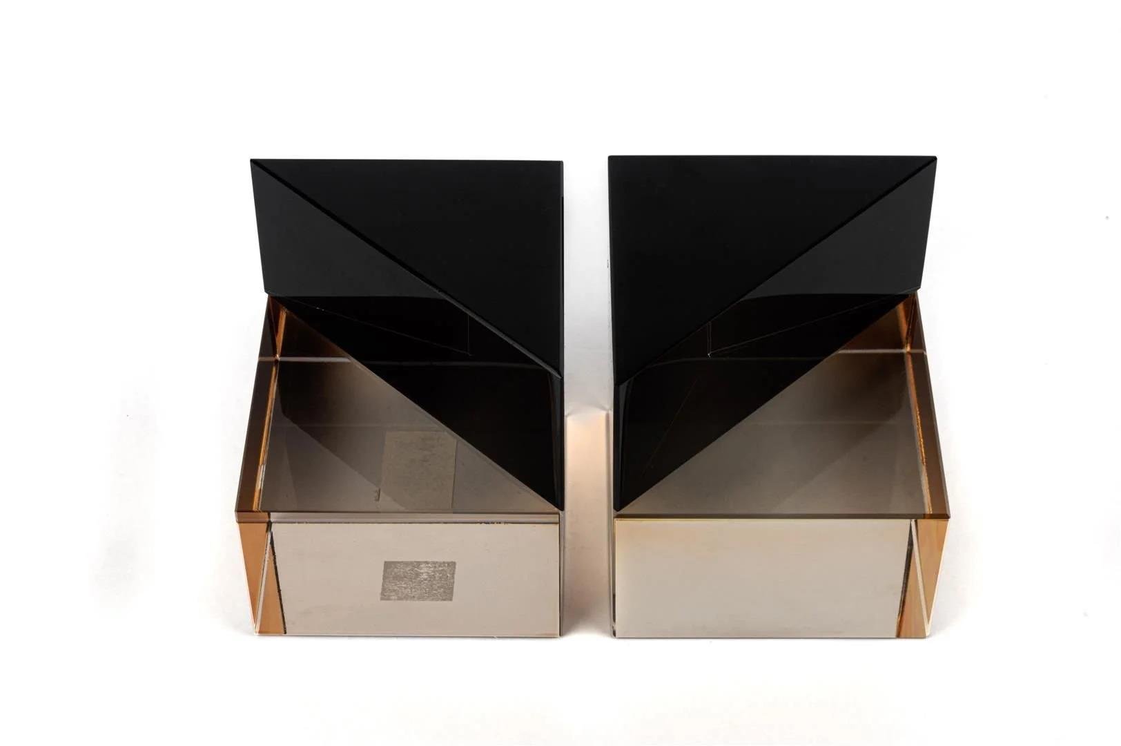 MİKASA Amber Siyah Kitap Tutucu 20x10x12cm