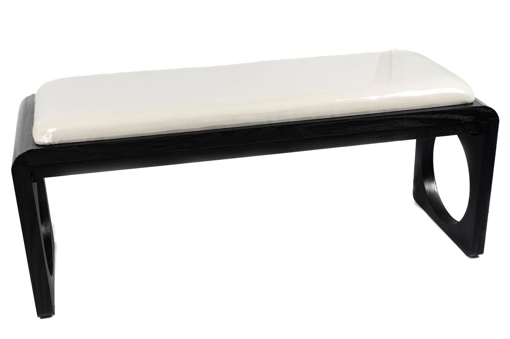 MİKASA BEYAZ SİYAH AHŞAP AYAKLI BENCH