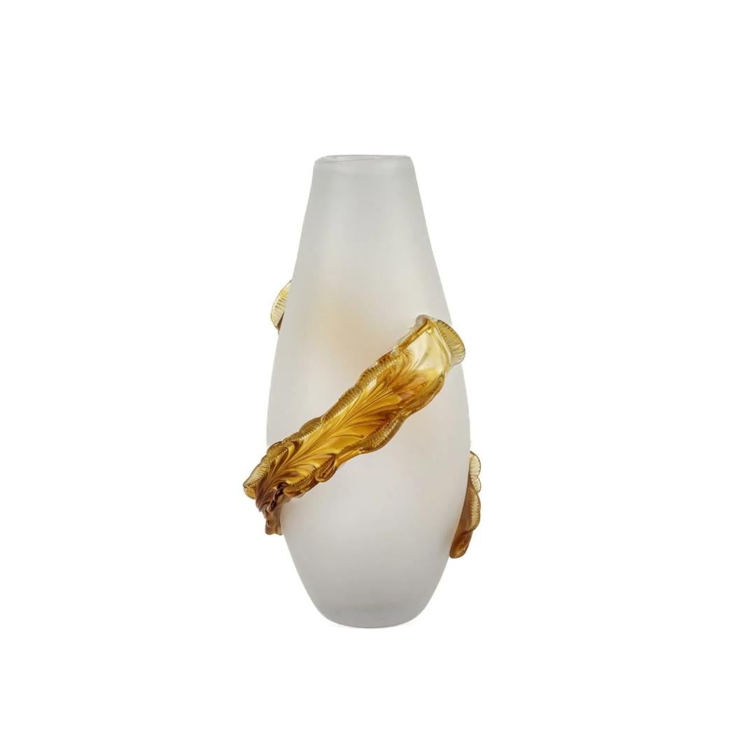 MİKASA Buzlu Camlı Amberli Cam Vazo 23x44cm