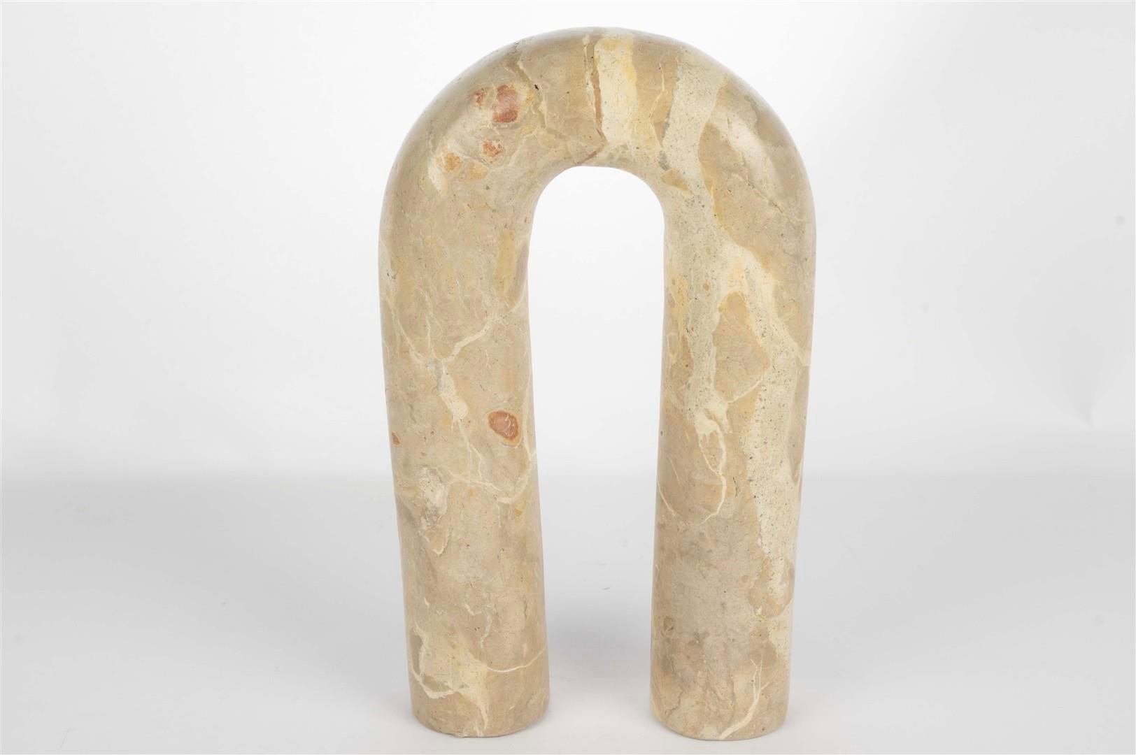 MİKASA KREM MERMER DEK.OBJE 15X25 CM