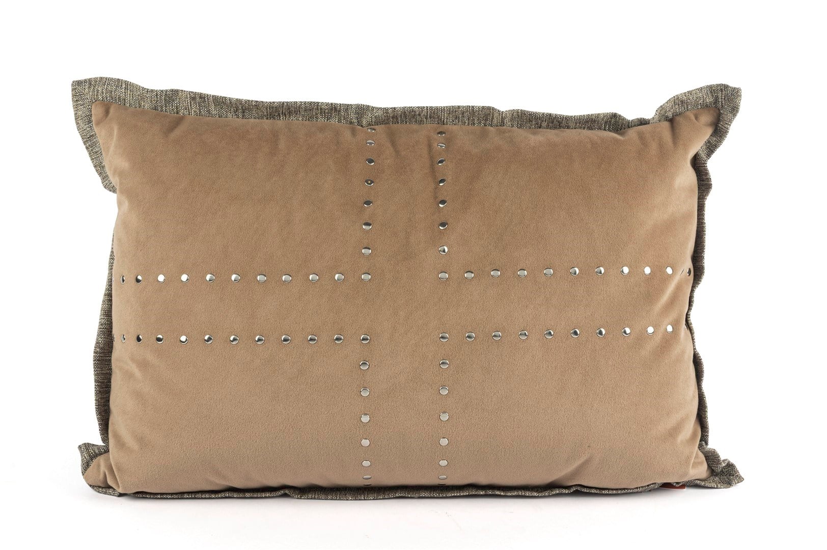 Mikasa Love Bej Gri Zımbalı 40x60 Yastık