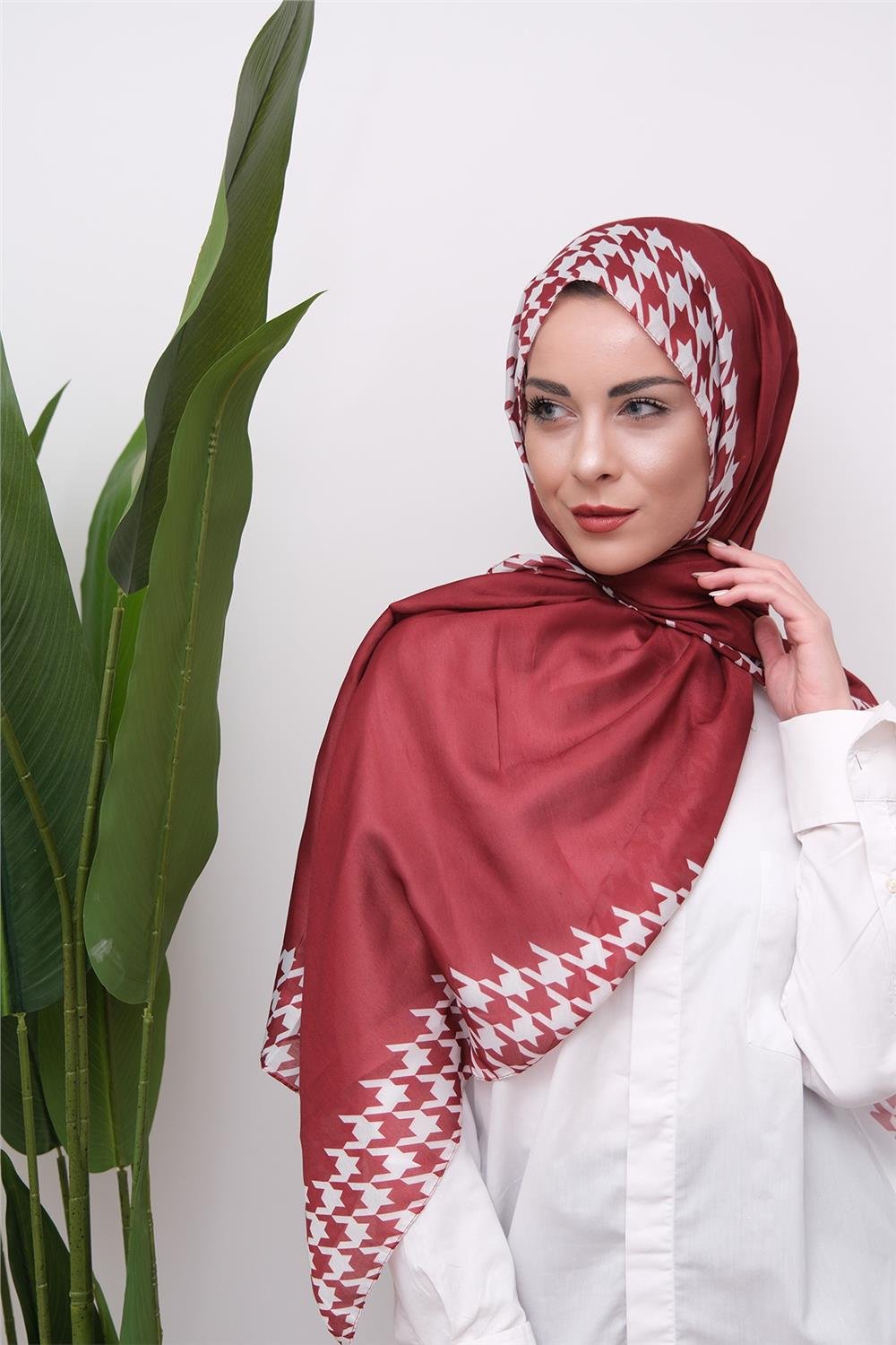 Elegant Kazayağı Desenli Dijital Soft Şal