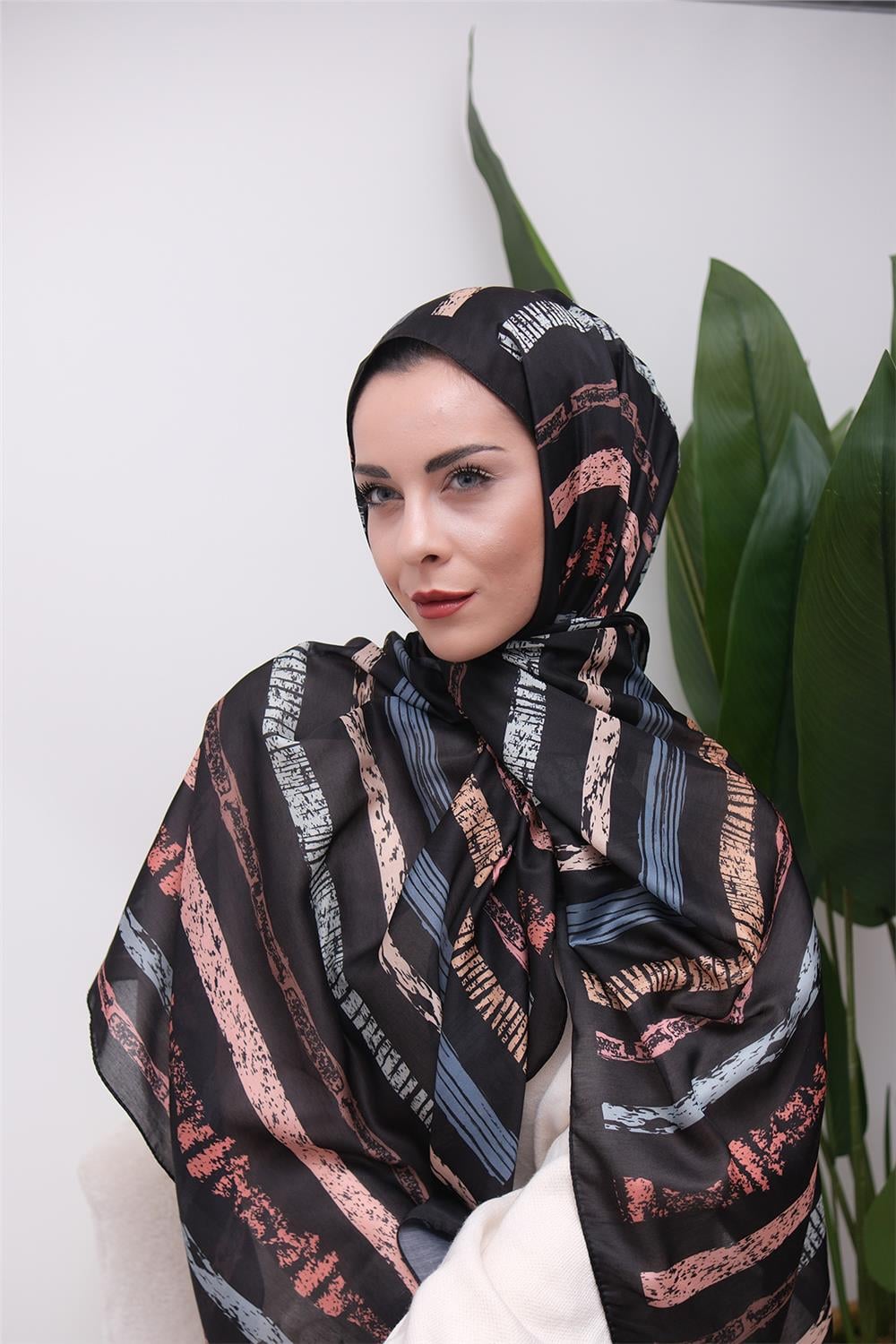 Minimal Line Pattern Desenli Soft Şal