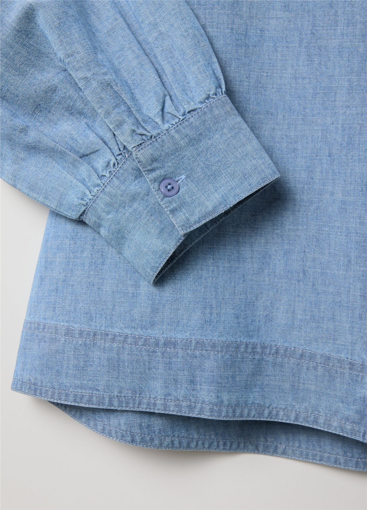 Akışkan Denim Gömlek