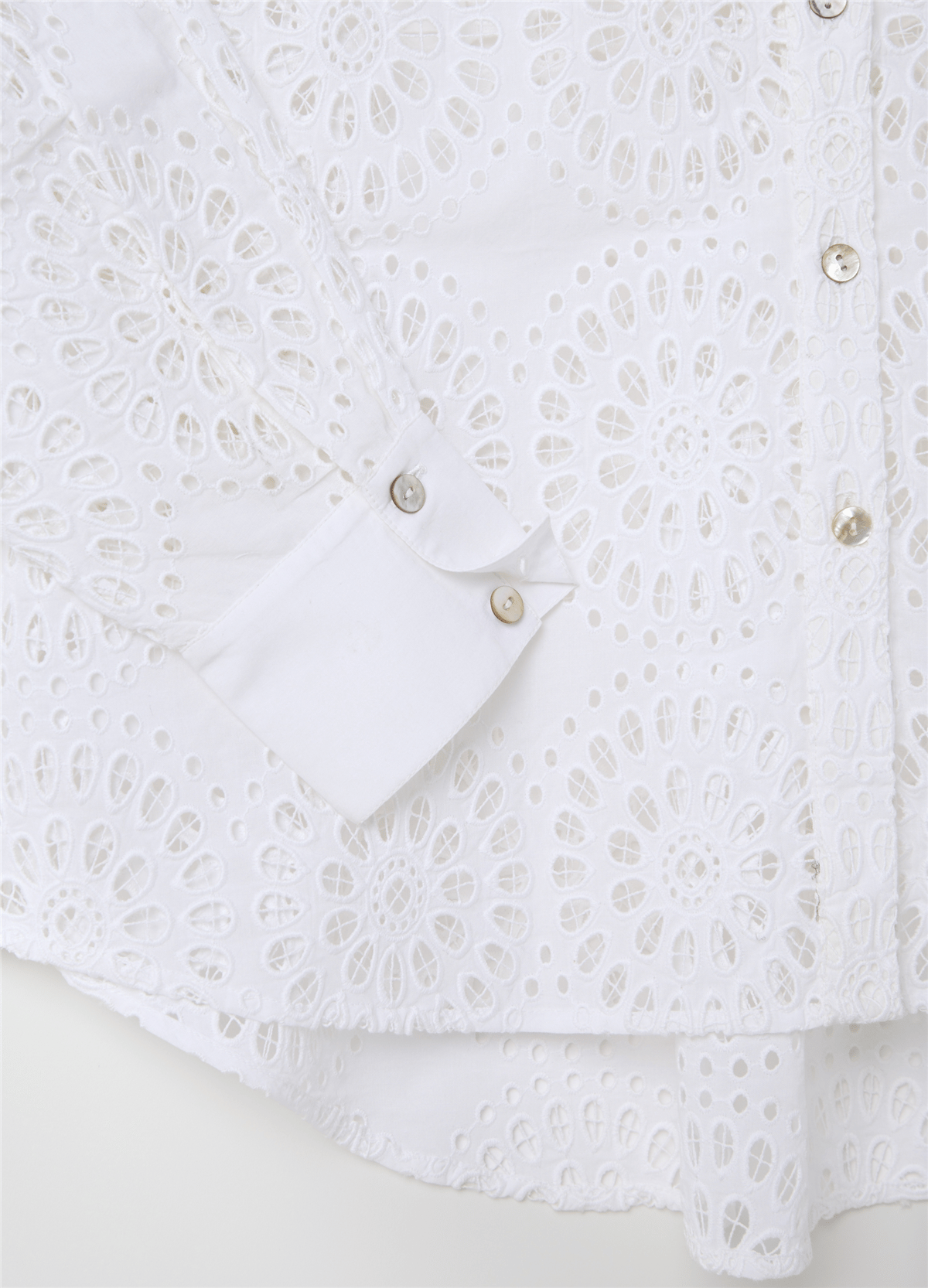 Broderie Anglaise Uzun Kollu Beyaz Gömlek