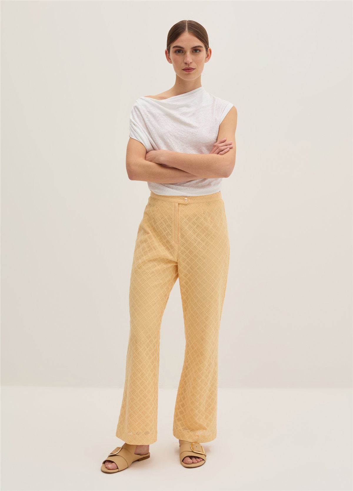 Geometrik Motifli Bol Paça Sarı Pantolon