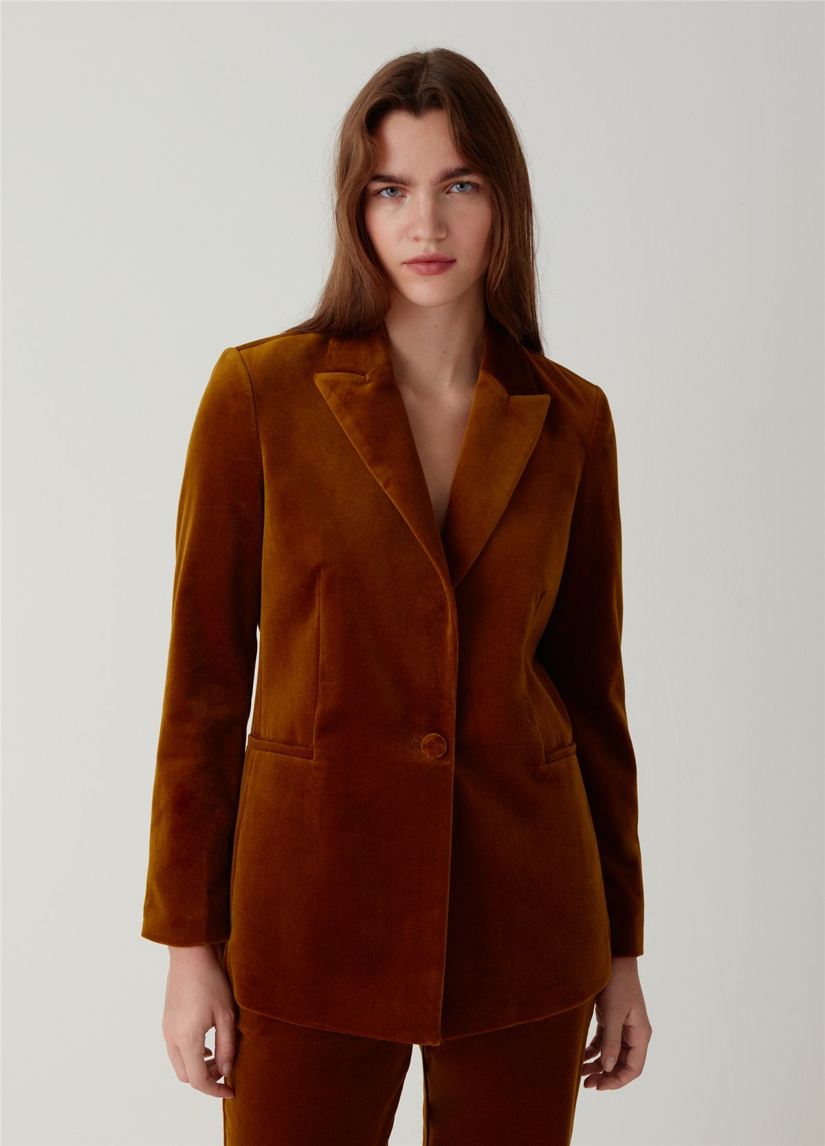 Kadife Tek Düğmeli Blazer Ceket