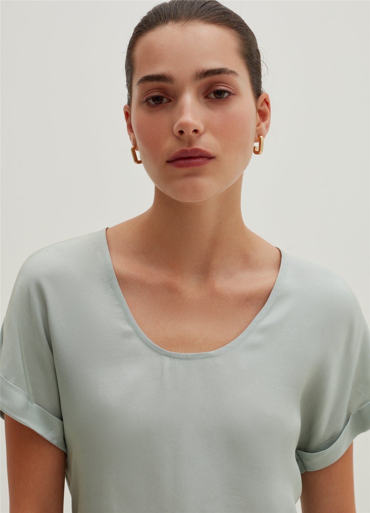 Kimono Kollu Katmanlı Mint Tişört