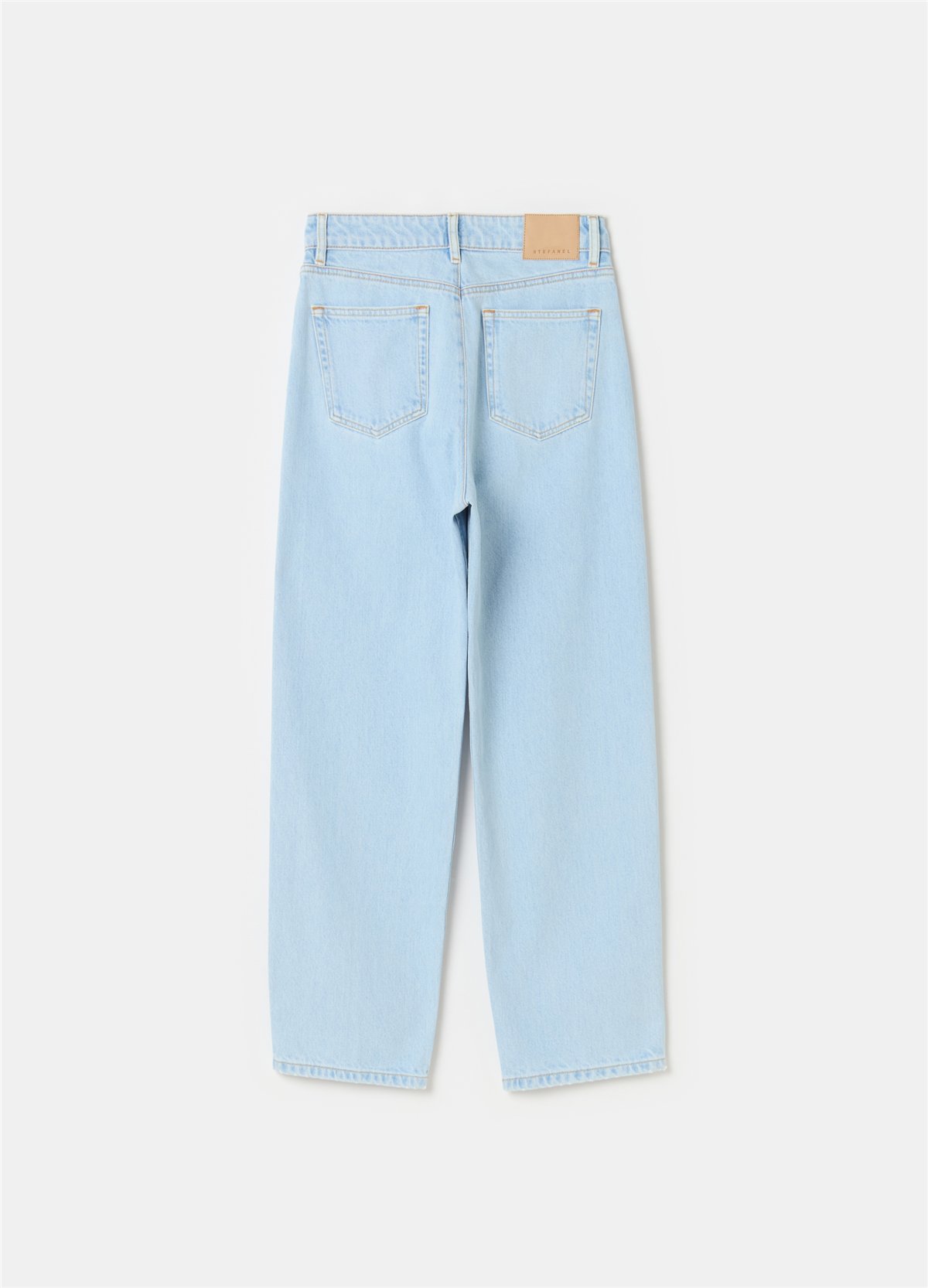 Mum-Fit Kısa Paça Açık Mavi Kot Pantolon