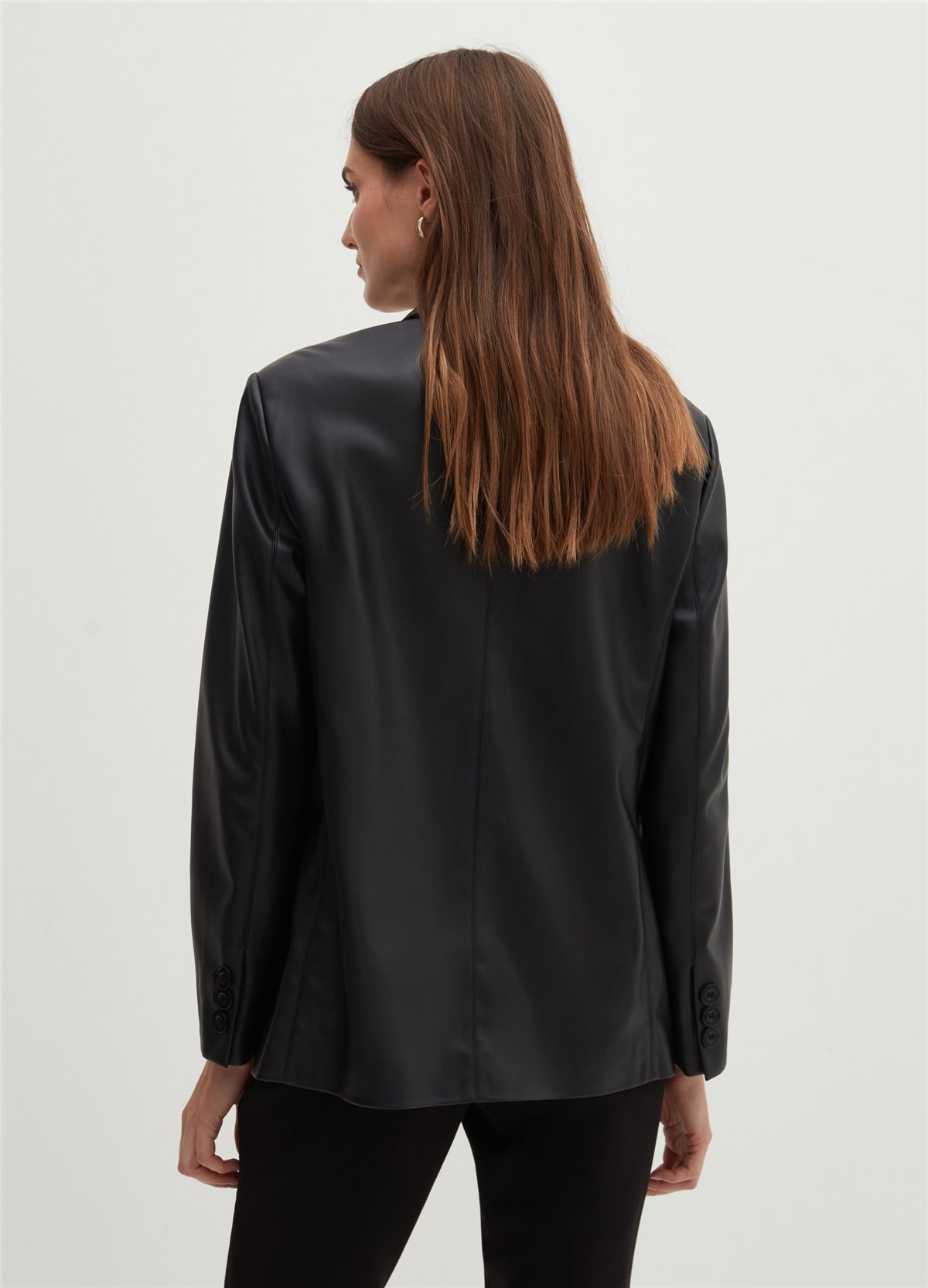 Parlak Görünümlü Siyah Blazer Ceket