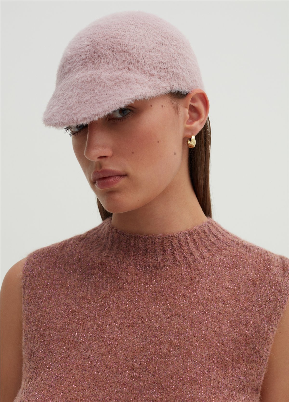 Pembe Tiftik Görünümlü Kasket