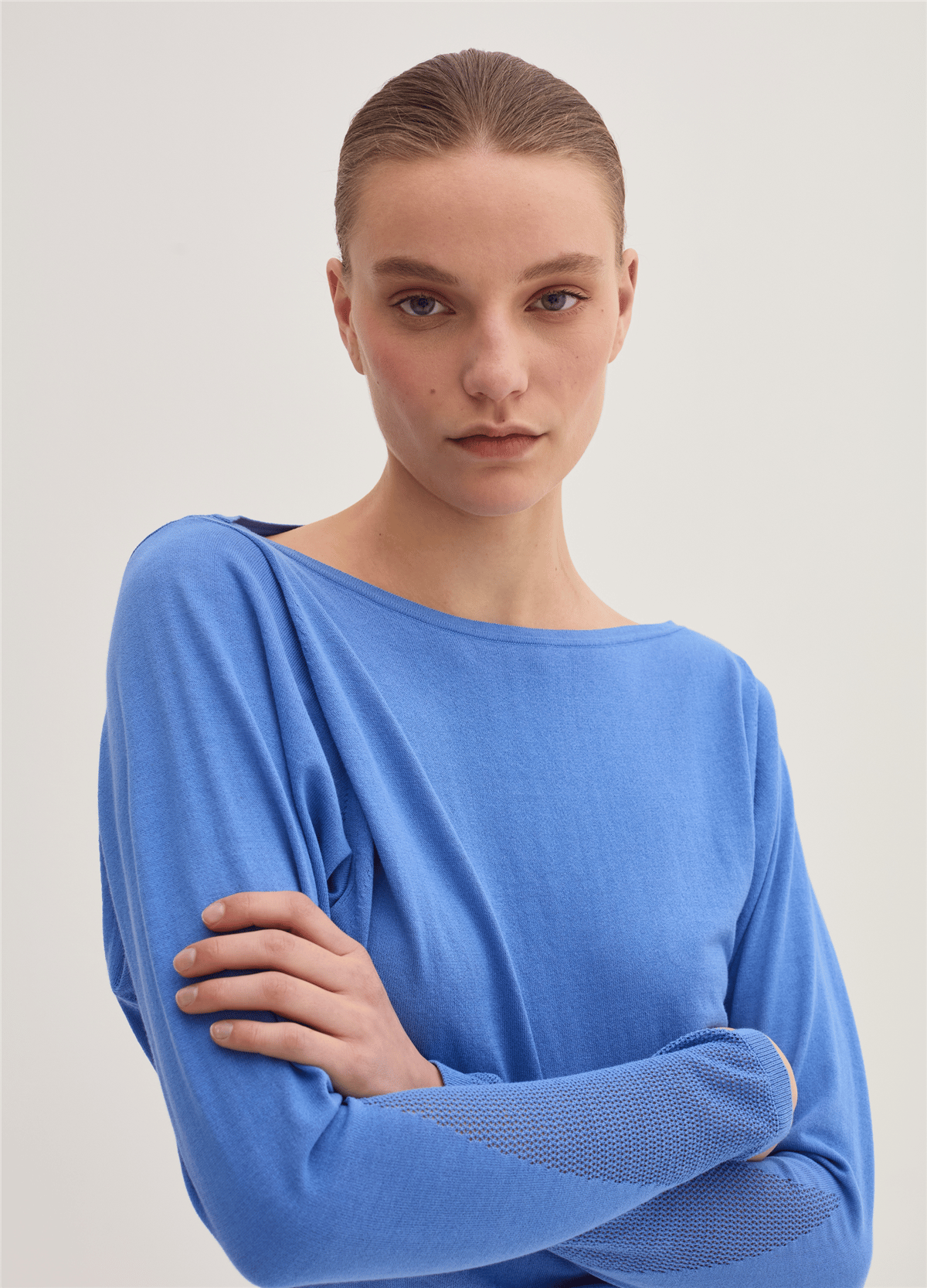 Tül Detaylı Crêpe Crop Mavi Bluz
