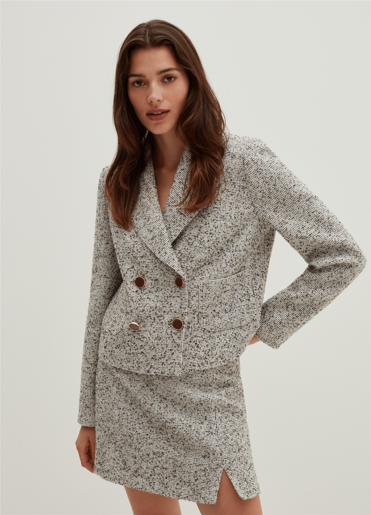Tüvit Beyaz Kruvaze Blazer