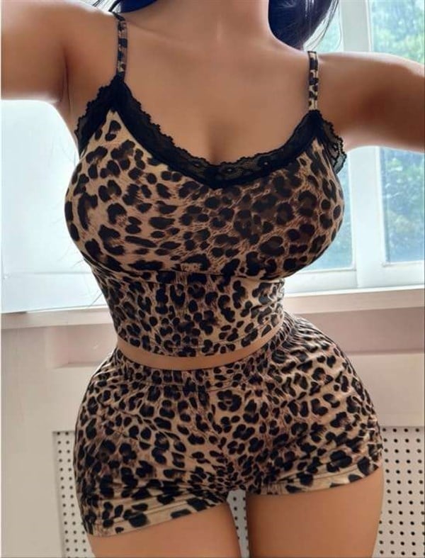 Arias Closet Leopar Desenli Dantel İşlemeli İnce Askılı Şortlu Pijama Takımı