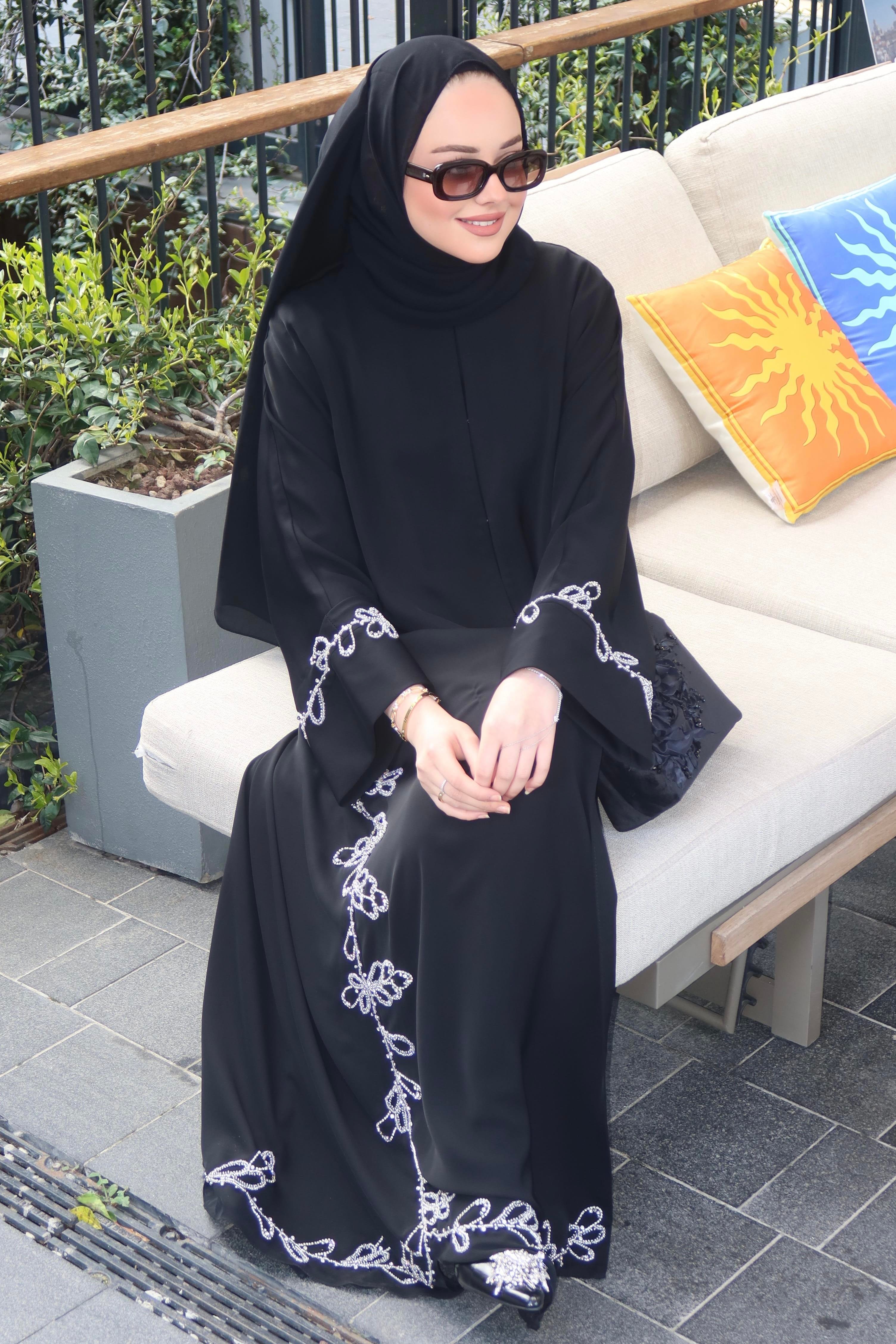 DORNİKA ABAYA