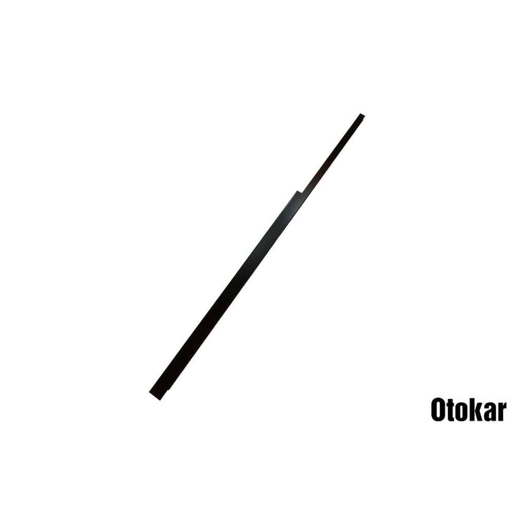 DEFENDER ARKA YAN KAPI SABİT CAM FİTİL KANALI ORTA SOL 71A00-67413-AA 