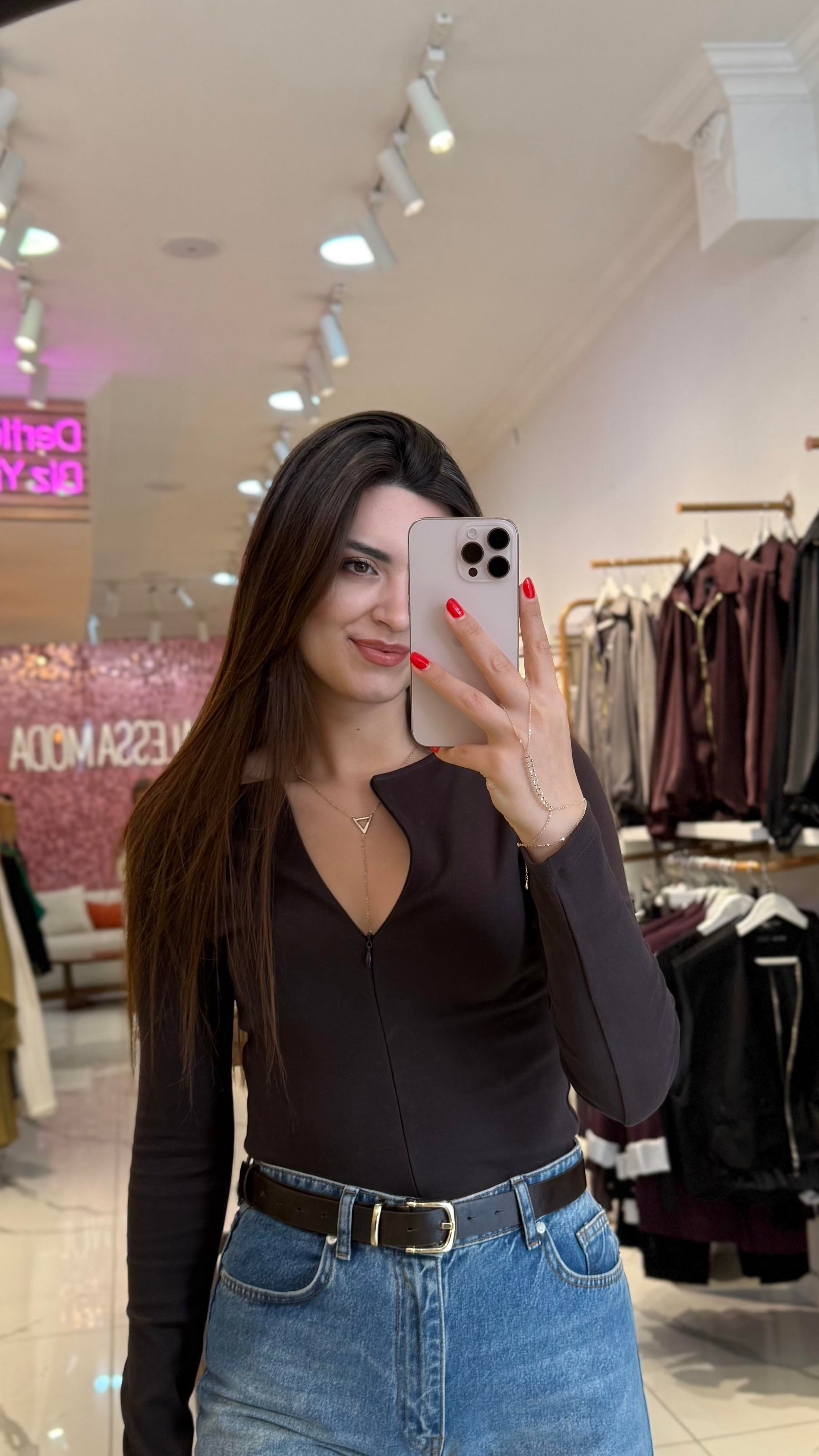 Dilvin %100 Pamuklu Fermuar Detaylı Body