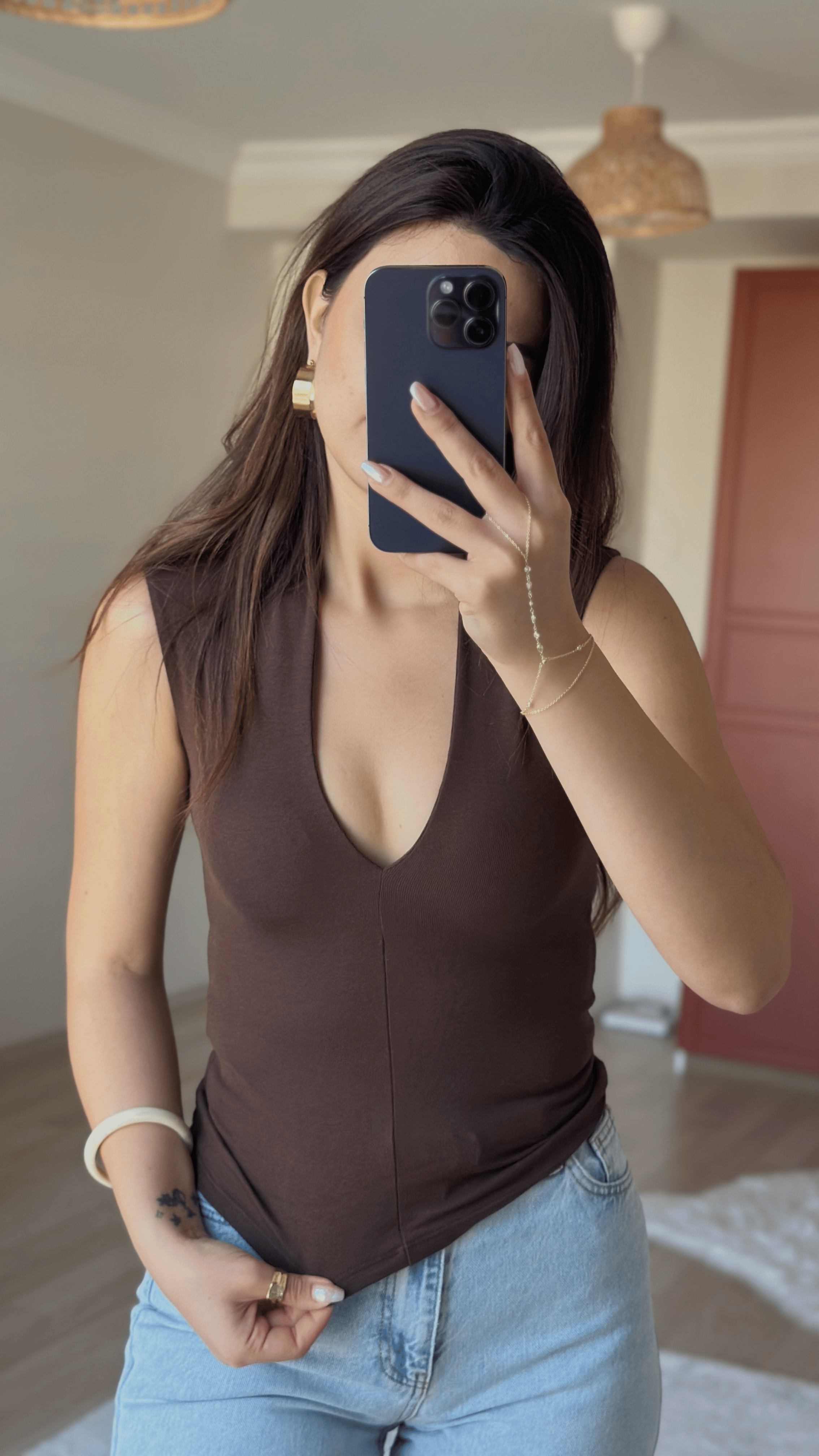V Yaka Dilvin Basic Body