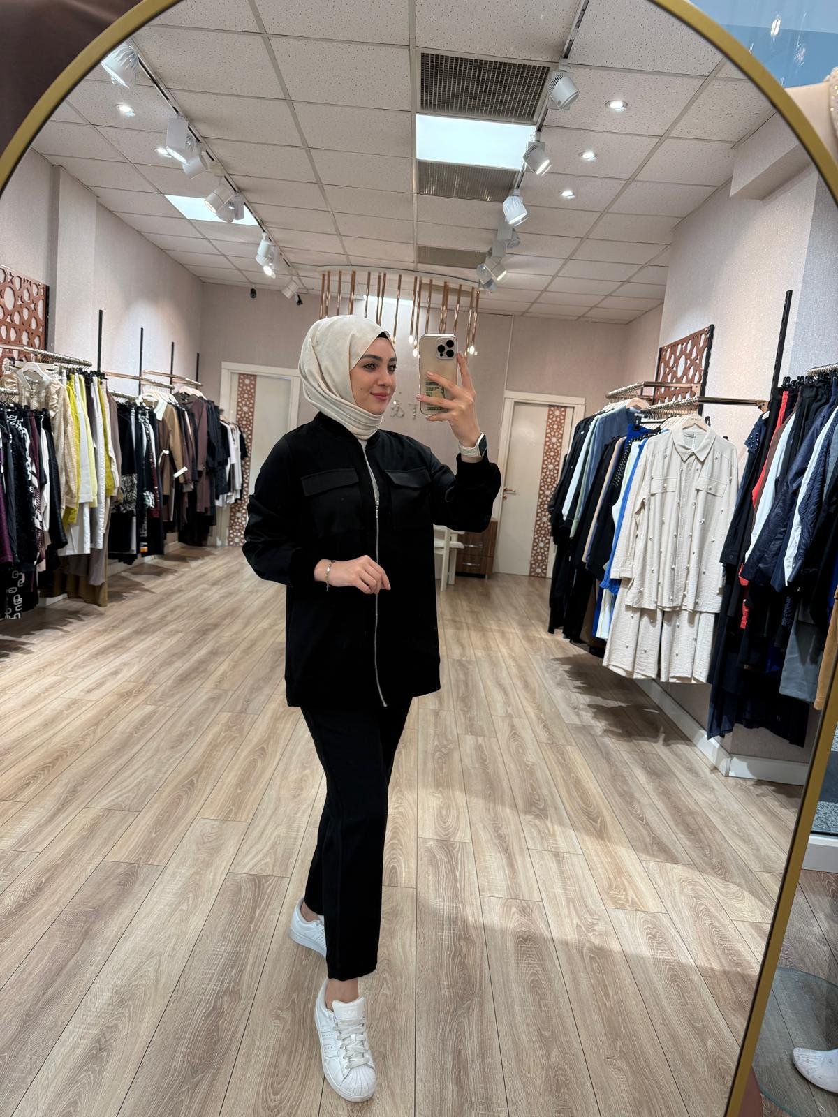İki Cep Görünümlü Takım 