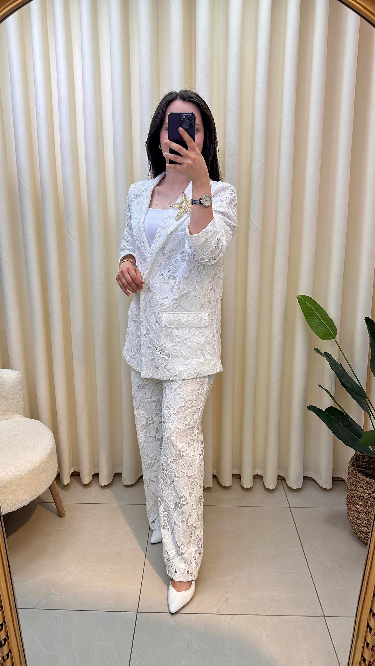 GHİSA PANTALONLU TAKIM  
