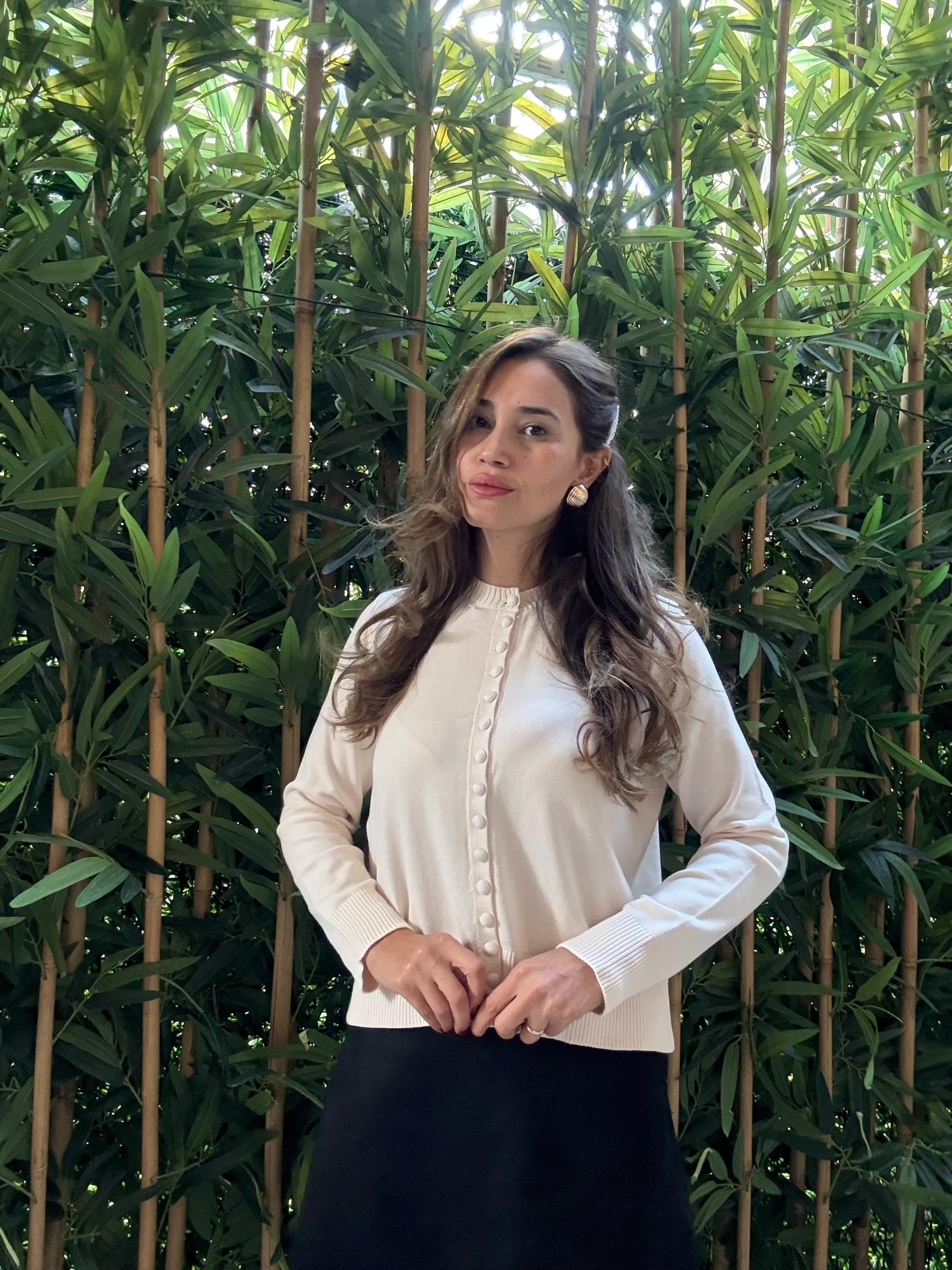 Çok Düğmeli Triko Hırka