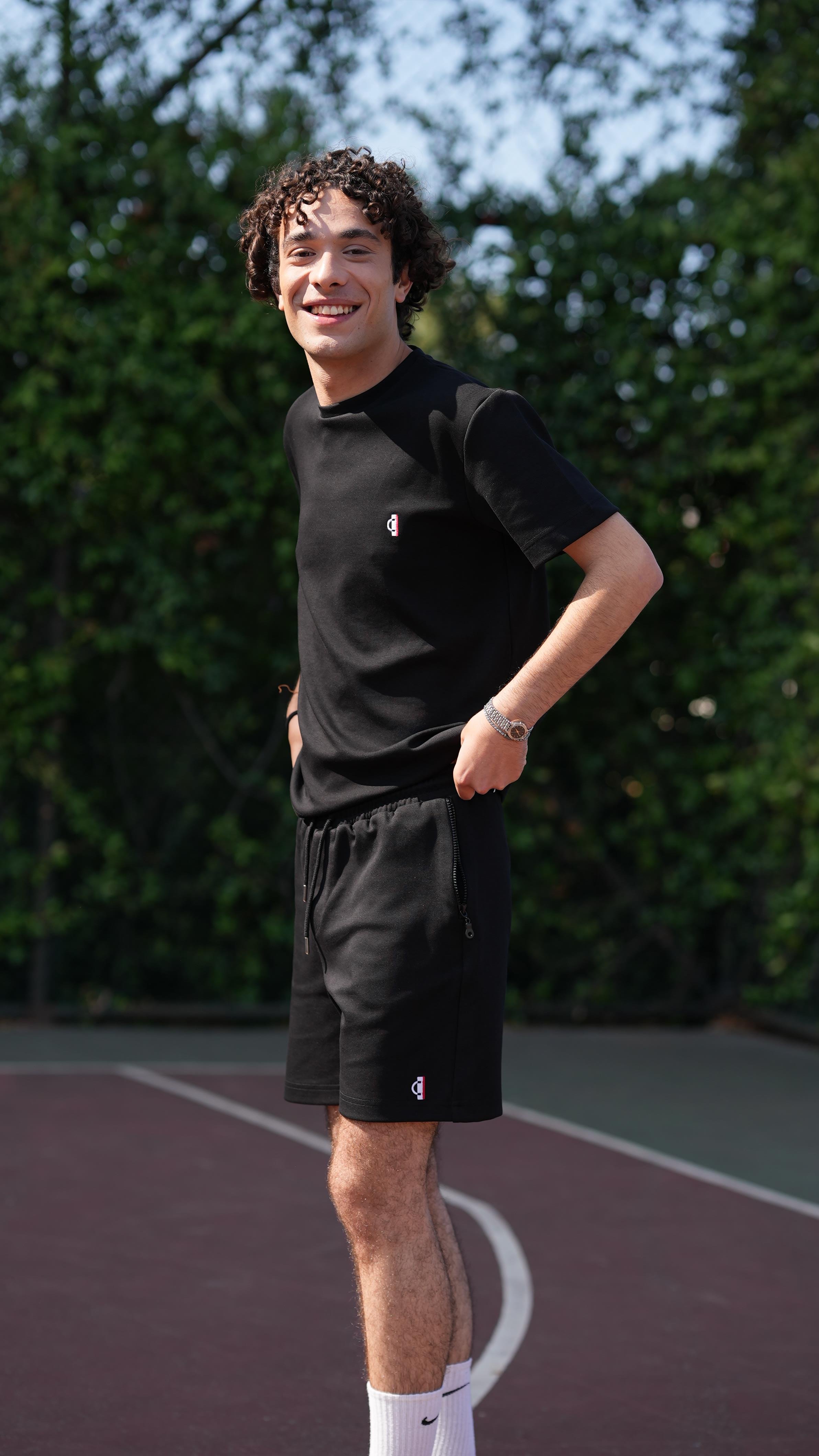 erkek tişört t-shirt siyah tişört bisiklet yaka sıfır yaka 0 yaka kaliteli tişört minimal minimalist tişört t-shirt sade lüks premium ütü gerektirmeyen ütü istemeyen indirimli dayanıklı ceket içine giyilecek regular rahat kesim double face kumaş pamuklu Siyah tişörtCkneytCkneyt Erkek Bisiklet Yaka Siyah Tişört