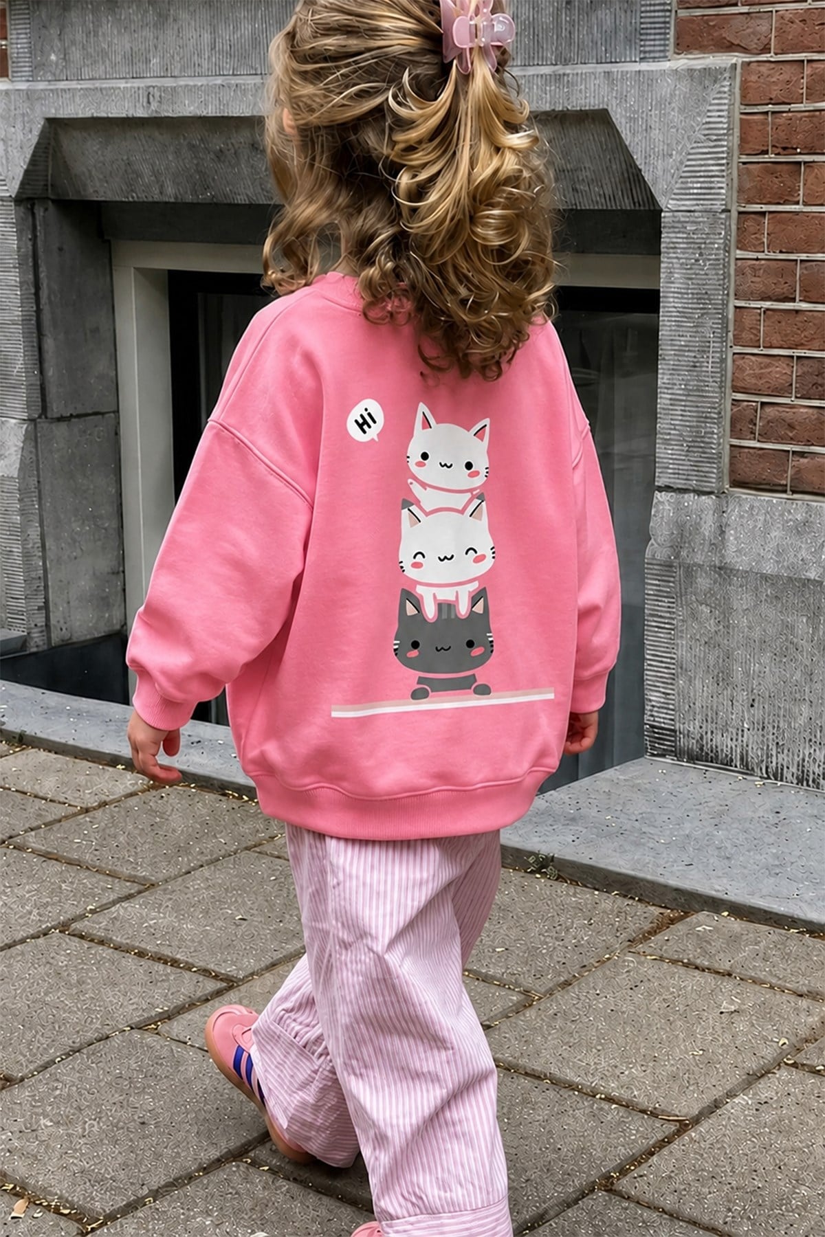 Unisex Çocuk 3 İplik Kumaş  Pamuklu Sırtı Kedi Baskılı Sweatshirt