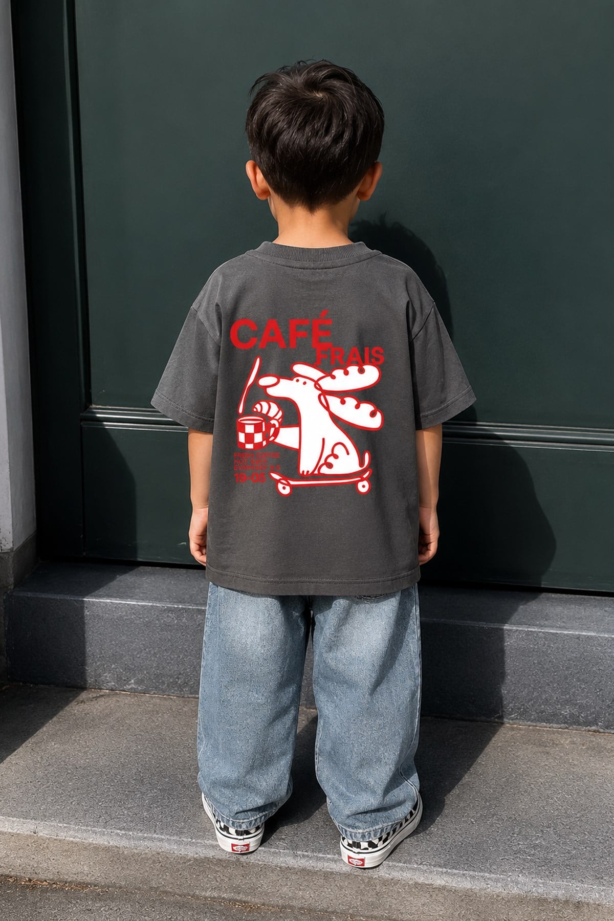 Unisex Çocuk Pamuklu Bisiklet Yaka Sırtı Baskılı T-Shirt
