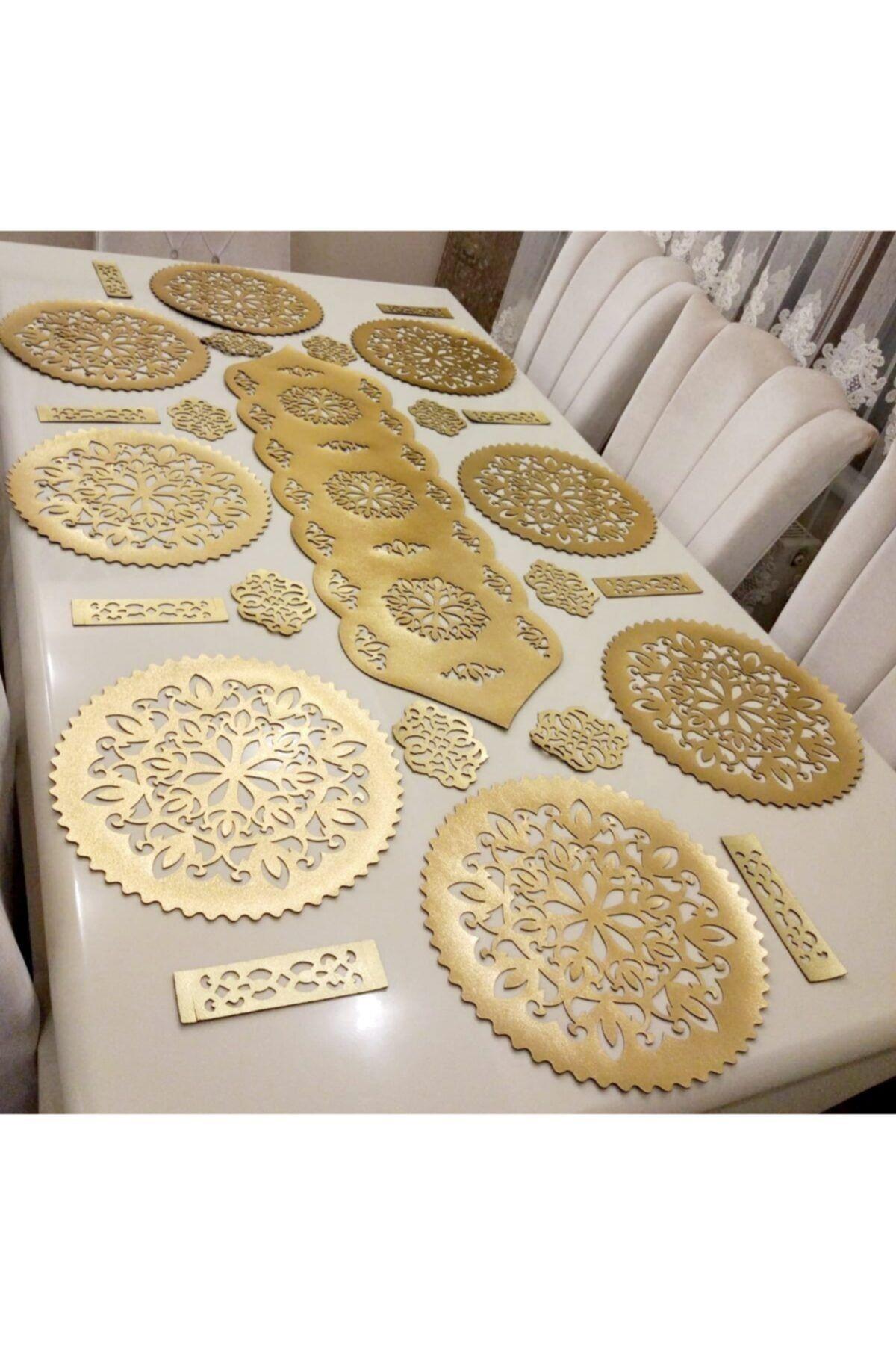 1 Runner(100X33)/8 Amerikan Servis (33CM)/8 B.altlığı/8 Kaşıklık/25 Parça/yemek Sunum Takımı/siyah