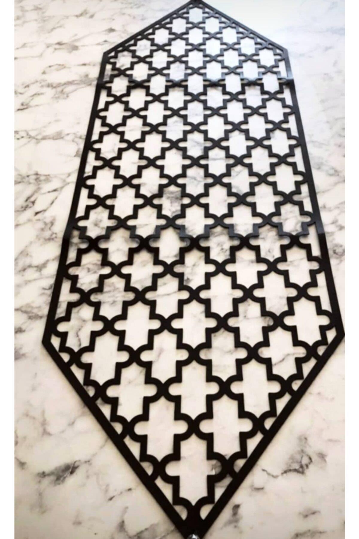 1 Runner/120x32cm/suni Deri/gold Varaklı(2YAPRAK,2ÇİÇEK MOTİFİ HEDİYESİ)ile Toplam 5 Parça