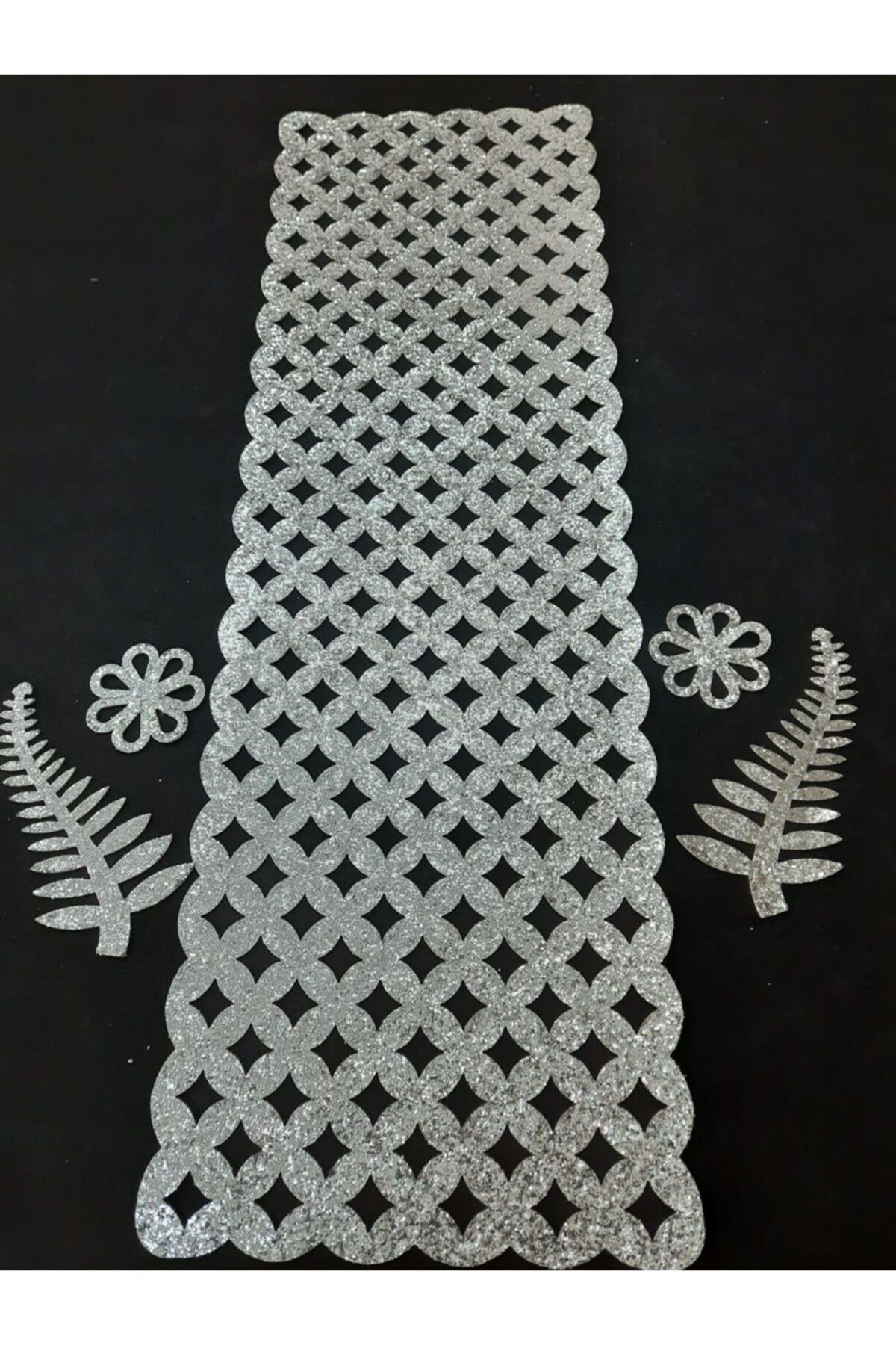 S.deri Işıltılı Lux Runner.5 Parçadır,1 Adet Runner(32x99cm) Ve 4 Parça Kahve Sunumluğu.