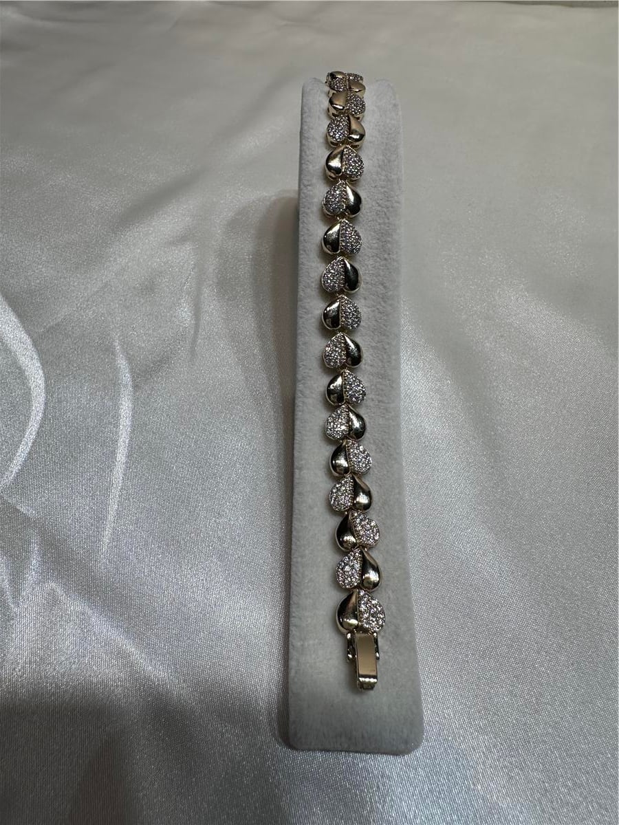 Gold 14.K Kalpli Model Zirkon Taş