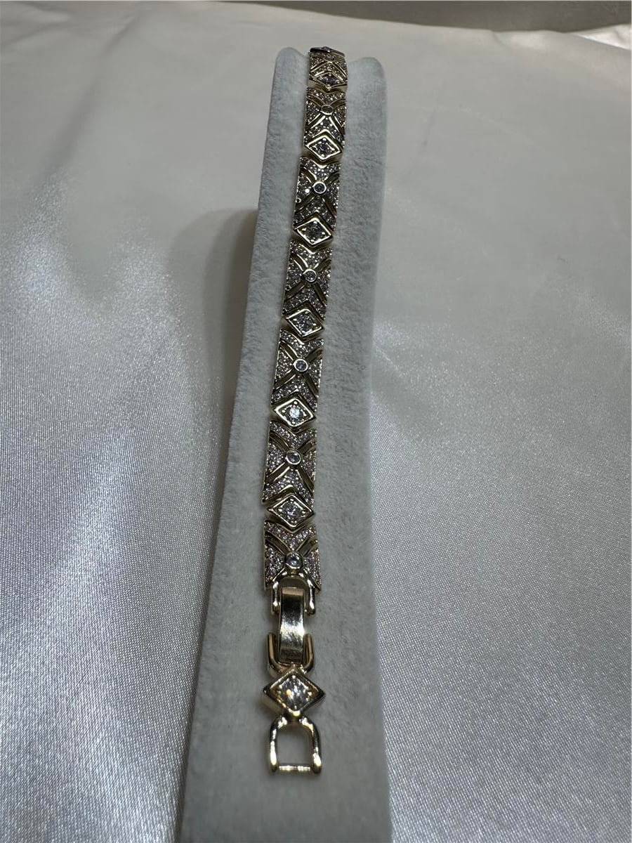 Gold Kalpli Zirkon Taş 14.K