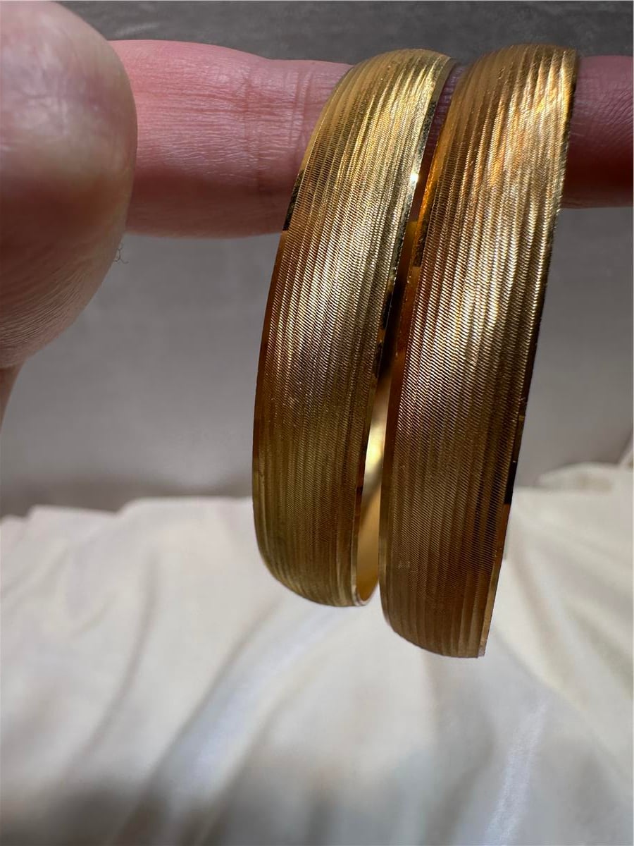 Pirinç  Üzerine Altın Kaplama  22 Ayar (6.2 Cm Ölçü ) 1. Cm Genişlik Trabzon  Bilezik 