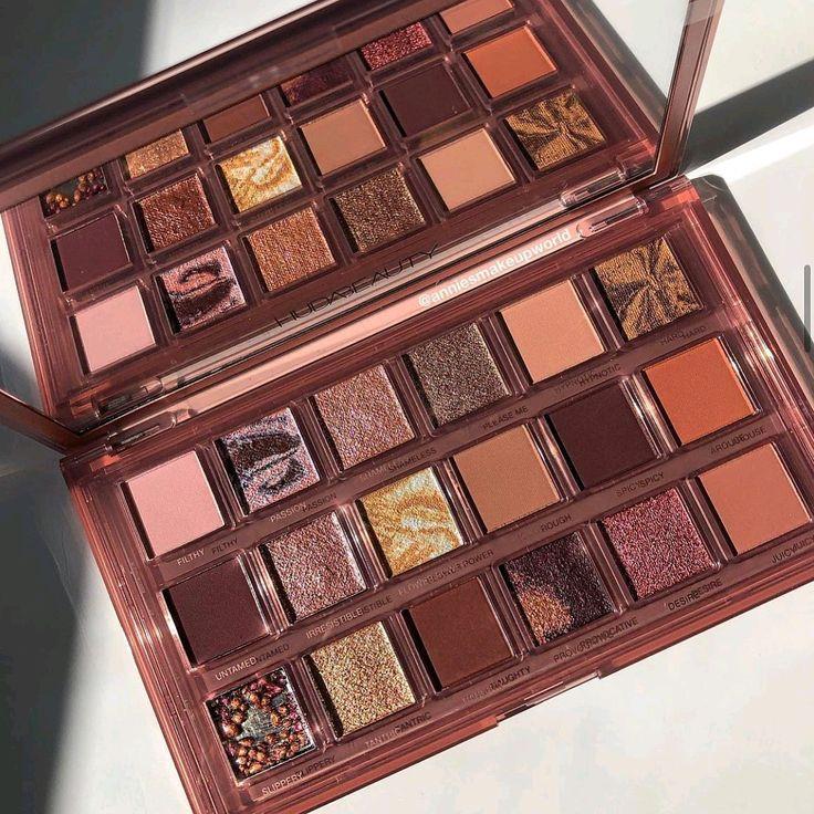 Huda Beauty Naughty eyeshadow palette