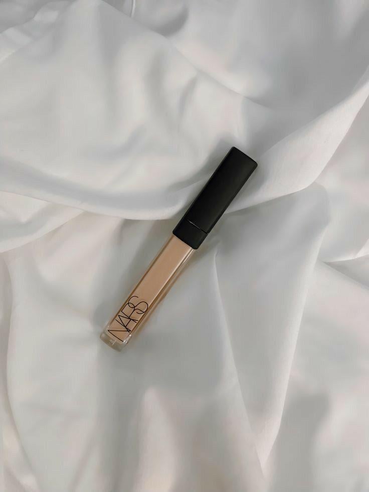 NARS Radiant Creamy Concealer - HONEY