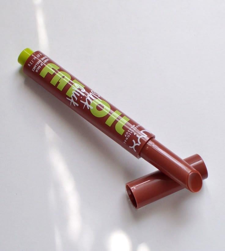 Nyx Fat Oil Slick Click - 03