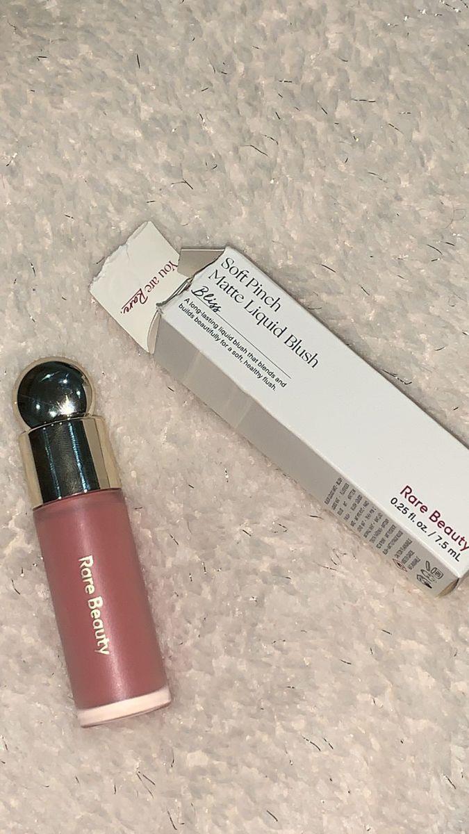 RARE BEAUTY liquid blush (BLİSS)