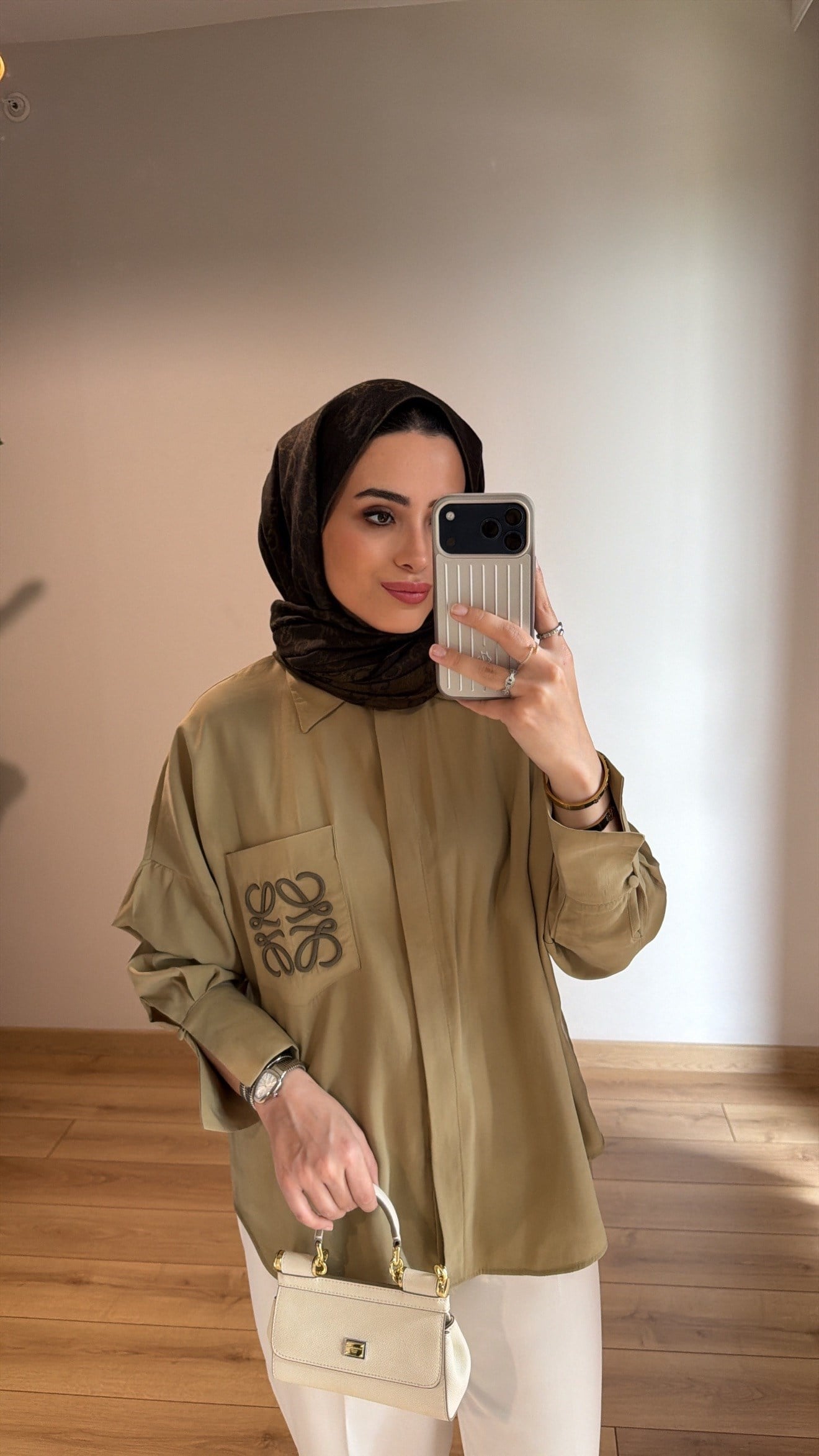 Nakış Detaylı  Oversize Gömlek