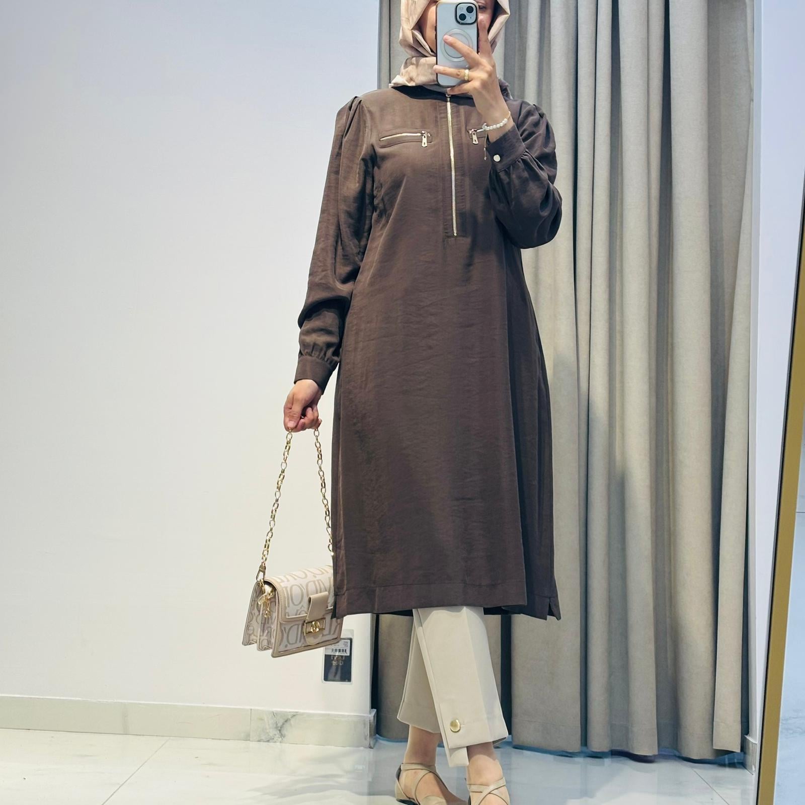 SELMA ZAFEOĞLU TUNİK