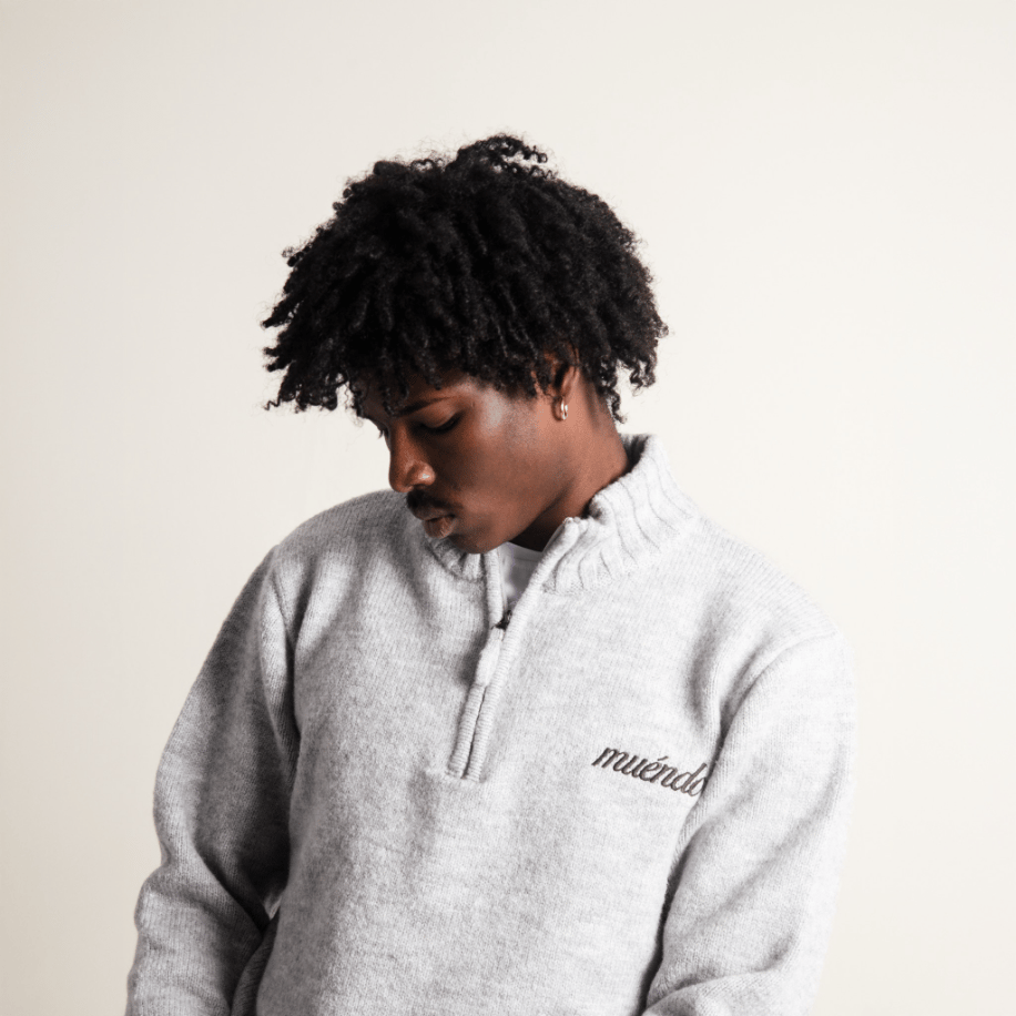 Muéndo  Grey Half Zipper Tricot
