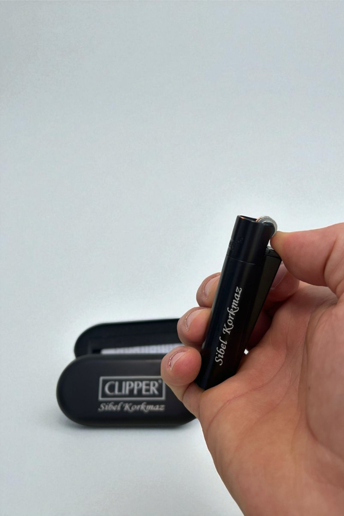 Kişiye Özel Clipper Gazlı Çakmak Kutusu ile
