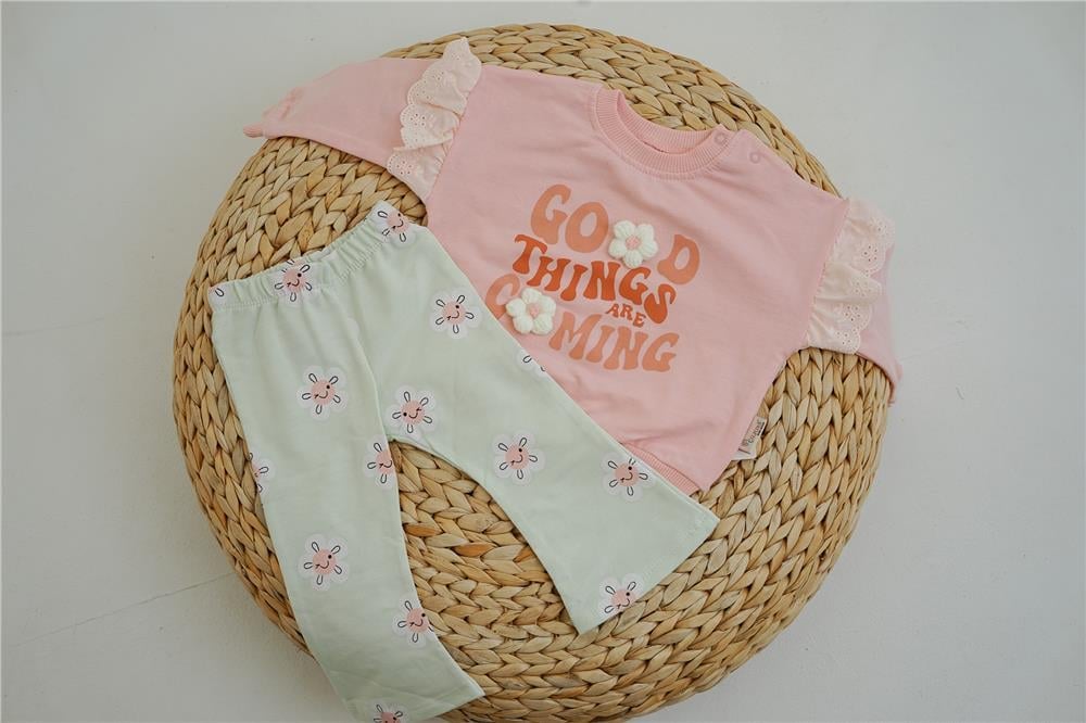 Good Things Are Coming Baskılı Kız Bebek Takım