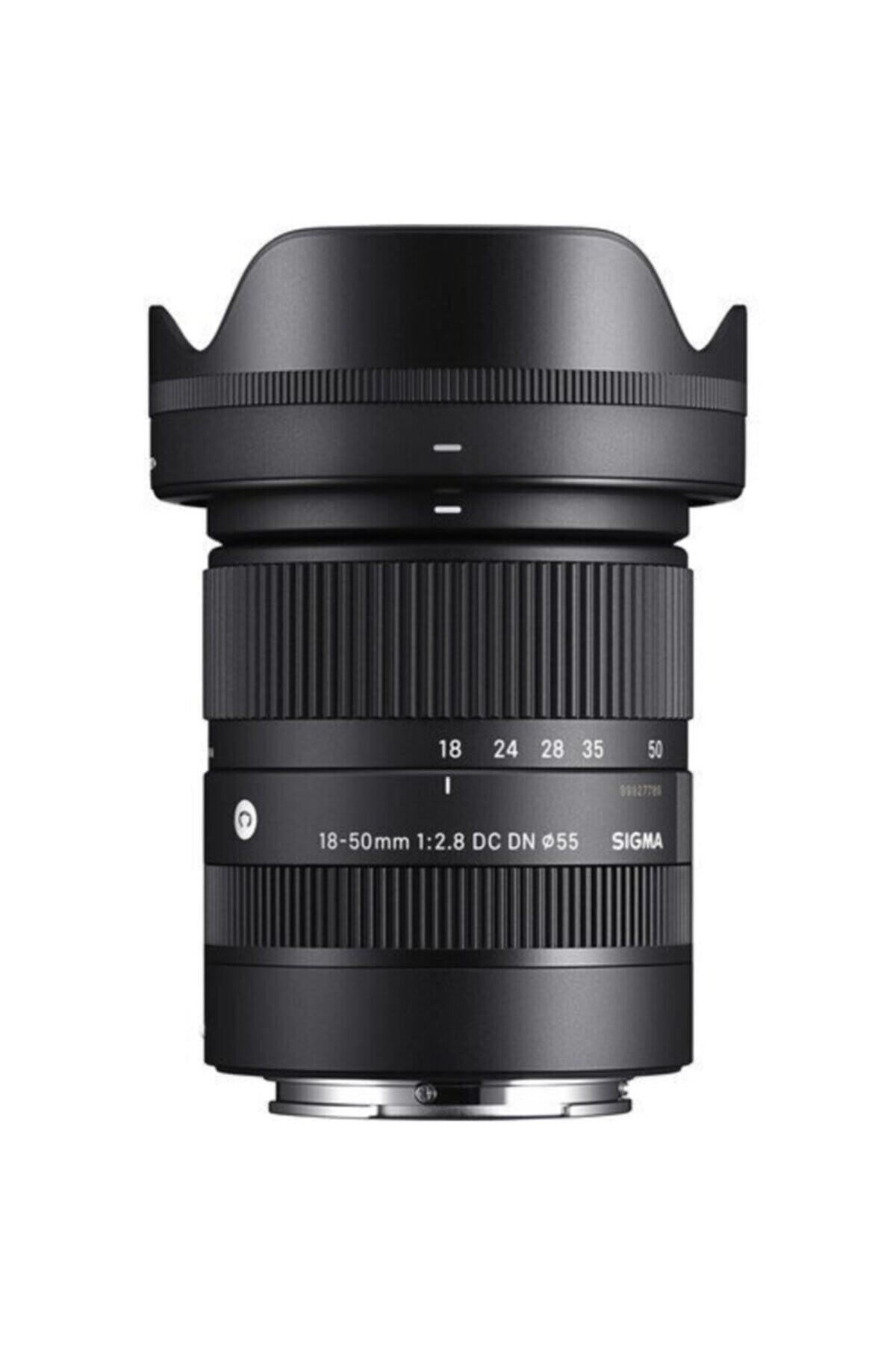 18-50mm-f2-c-e836.jpg