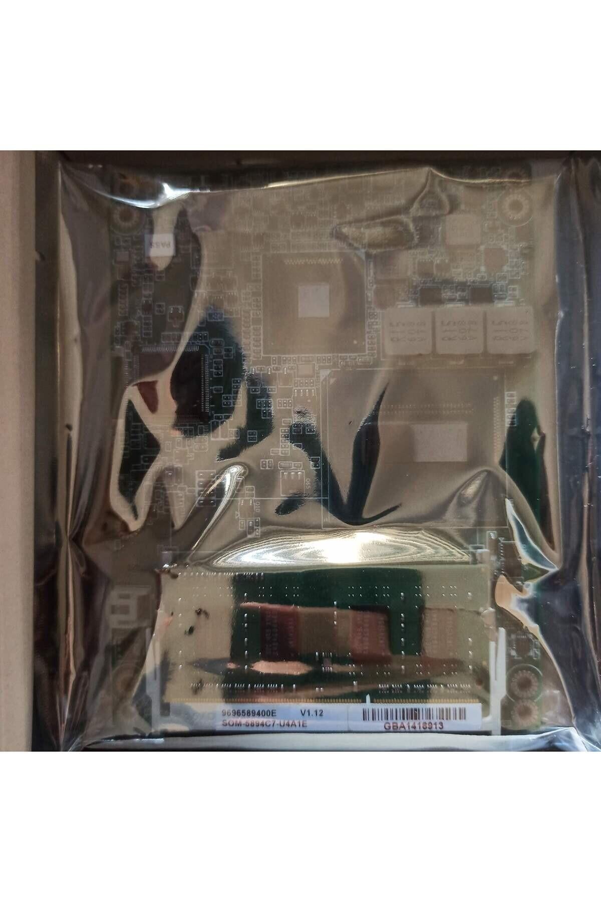advantech-som-5894c7-intel-core-i7-isl-2-401c.jpg