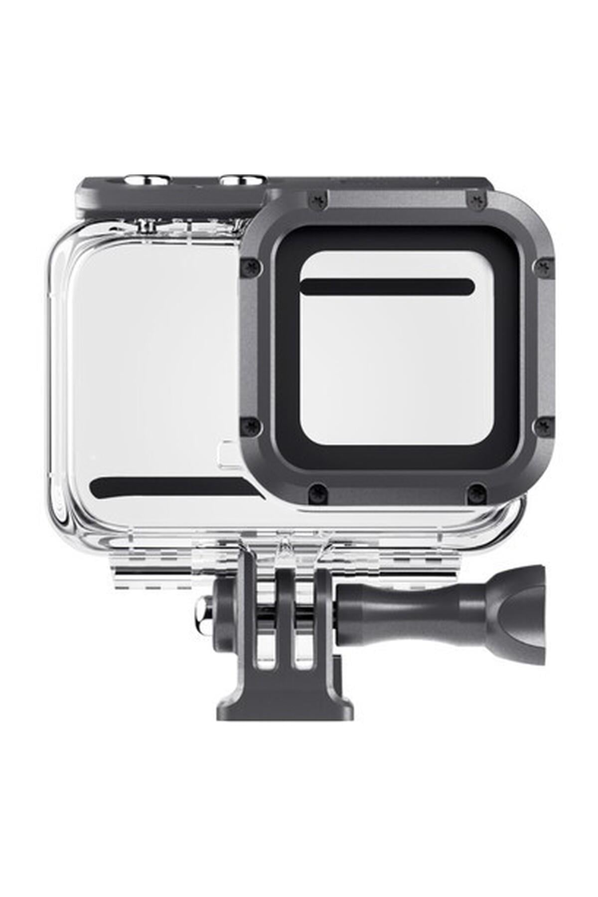 insta360-one-rs4k-lens-dive-case-9-f8e2.jpg